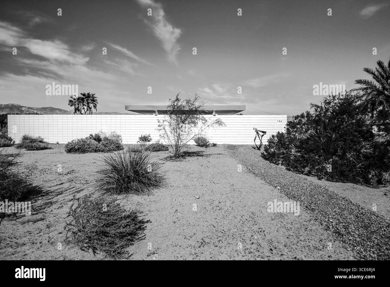 Palm Springs, California - 19 agosto 2016: Architettura moderna in stile "Desert House" a Palm Springs Foto Stock