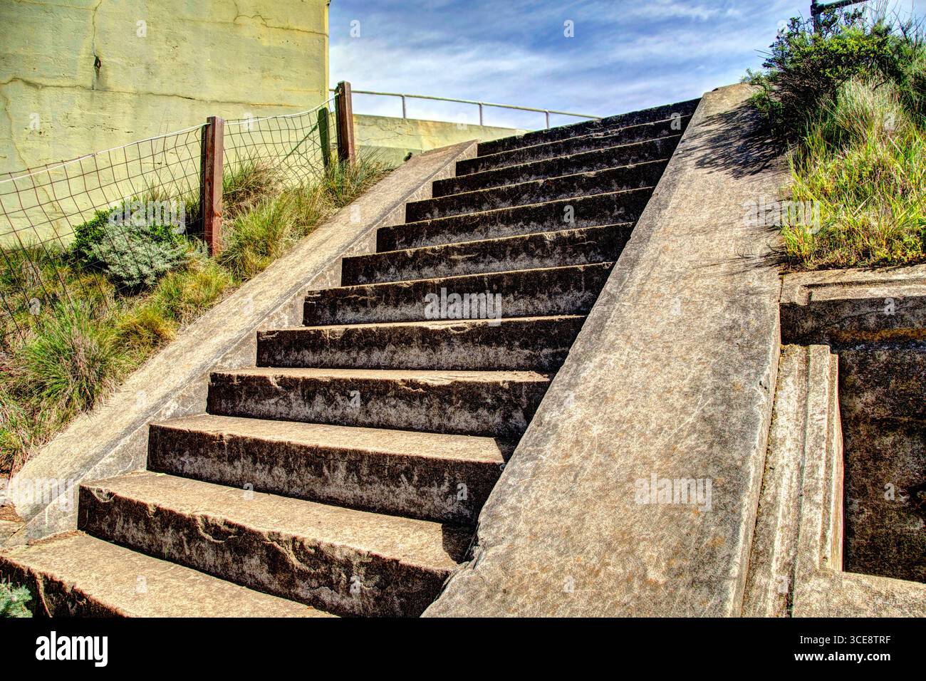 San Francisco, California - 27 febbraio 2014: Storiche batterie di difesa costiera nella Golden Gate National Recreation area di San Francisco Foto Stock