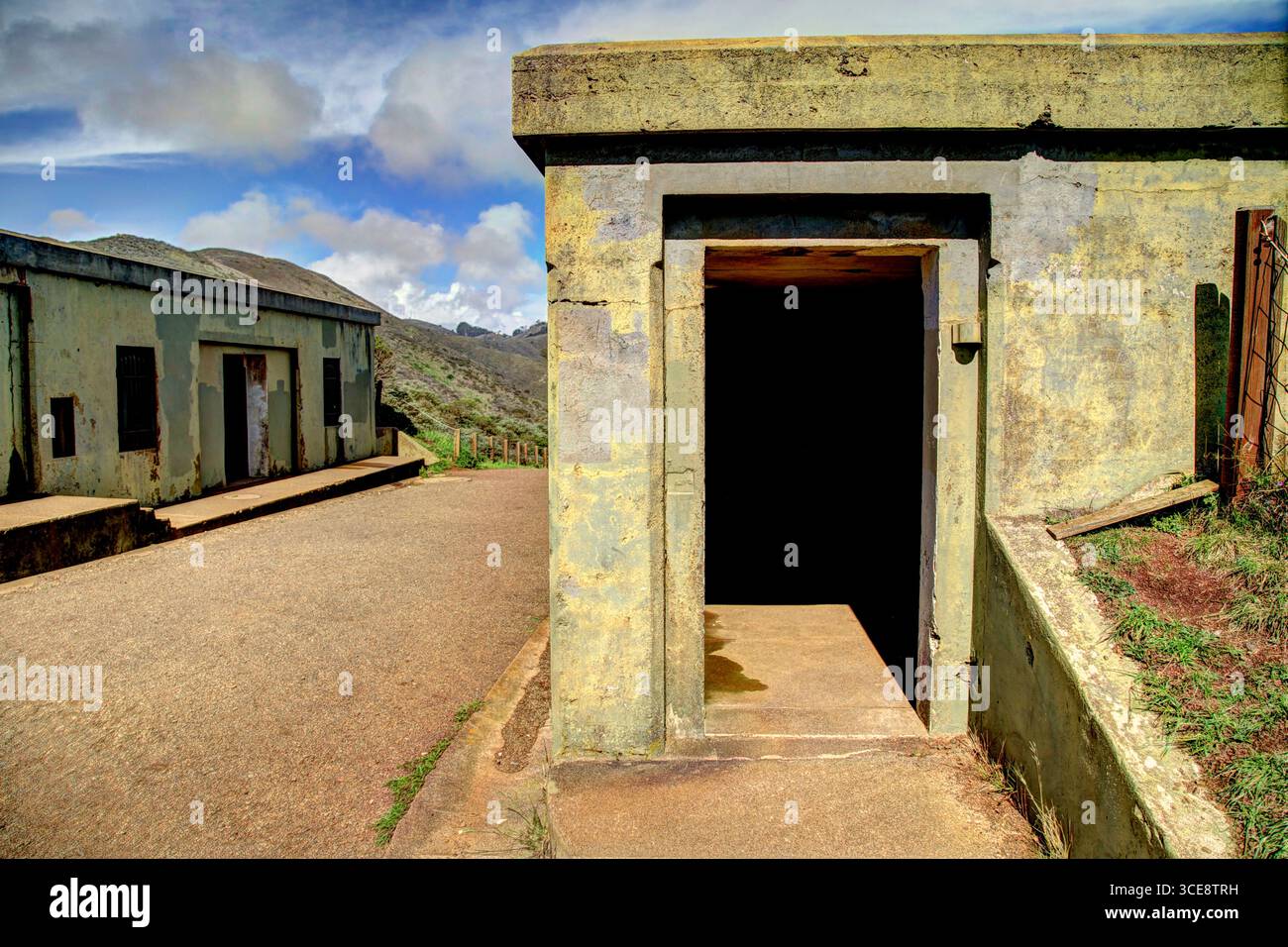 San Francisco, California - 27 febbraio 2014: Storiche batterie di difesa costiera nella Golden Gate National Recreation area di San Francisco Foto Stock
