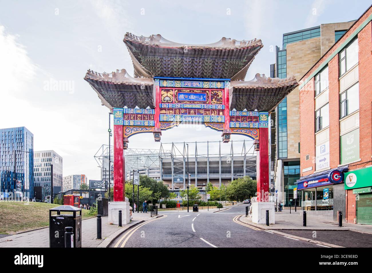 The Chinese Arch in China Town, St Andrews St, Newcaste-upon-Tyne Foto Stock