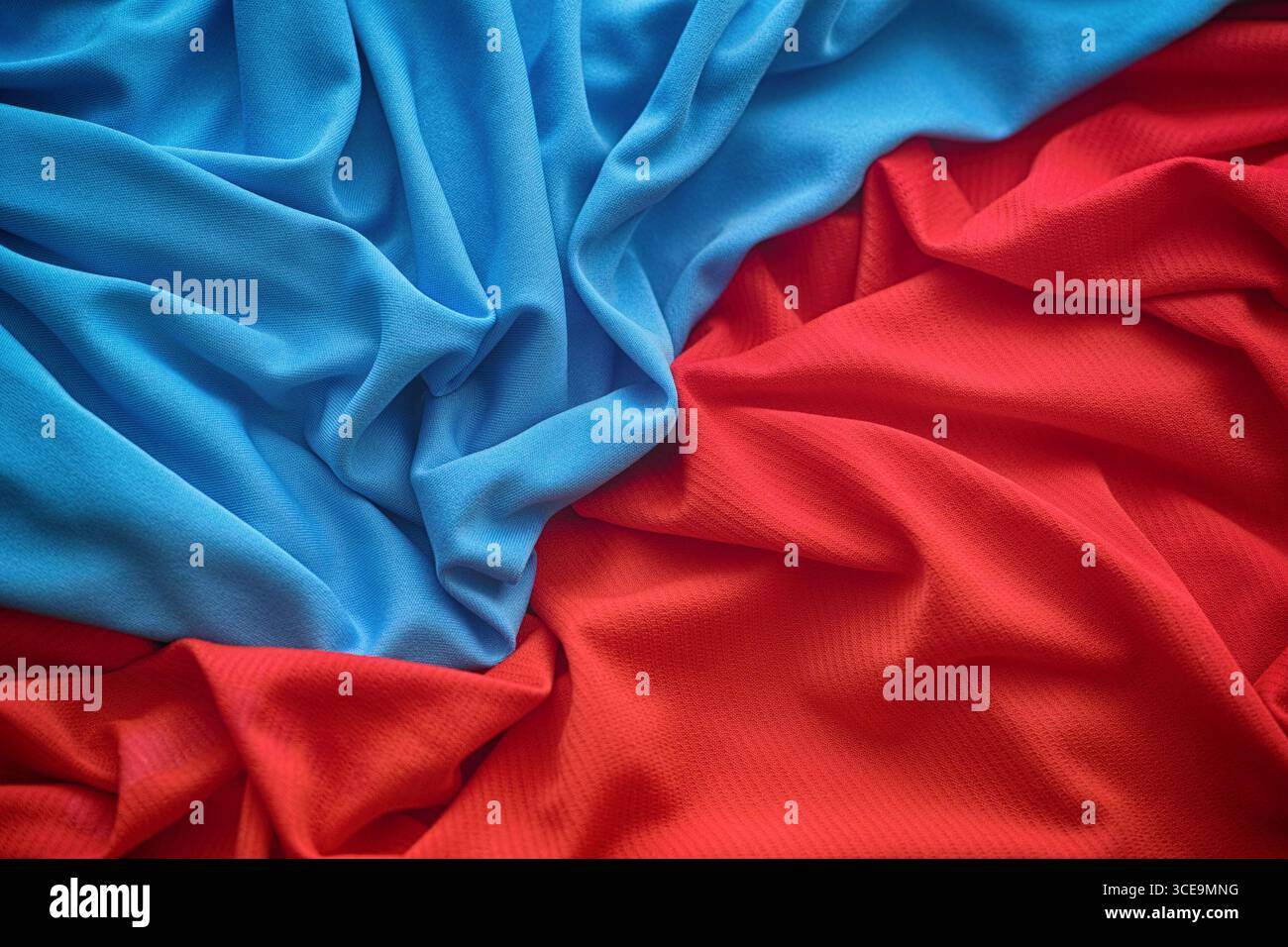 Sfondo rosso e blu con trama increspata. Primo piano. Foto Stock