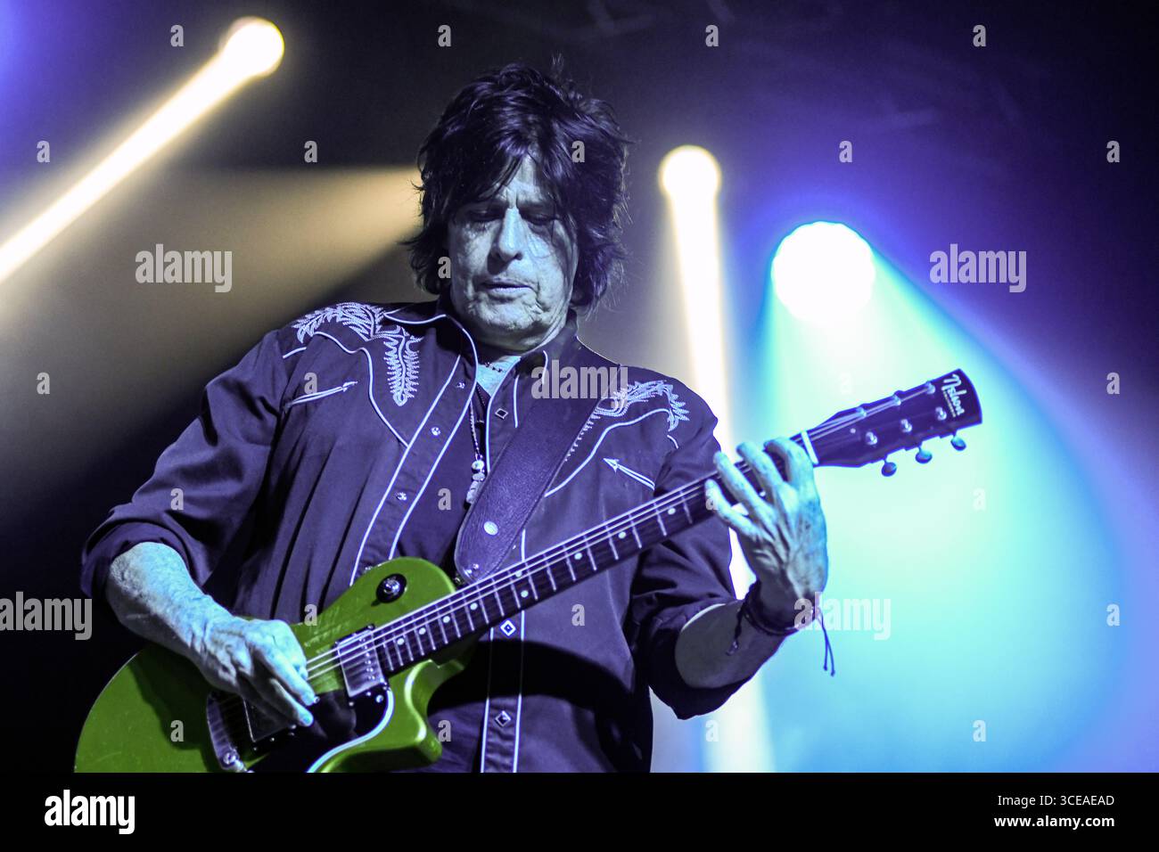 Stone Temple Pilots (Dean DeLeo, chitarra) si esibisce dal vivo a Estadio Obras, Buenos Aires (Argentina). Foto Stock