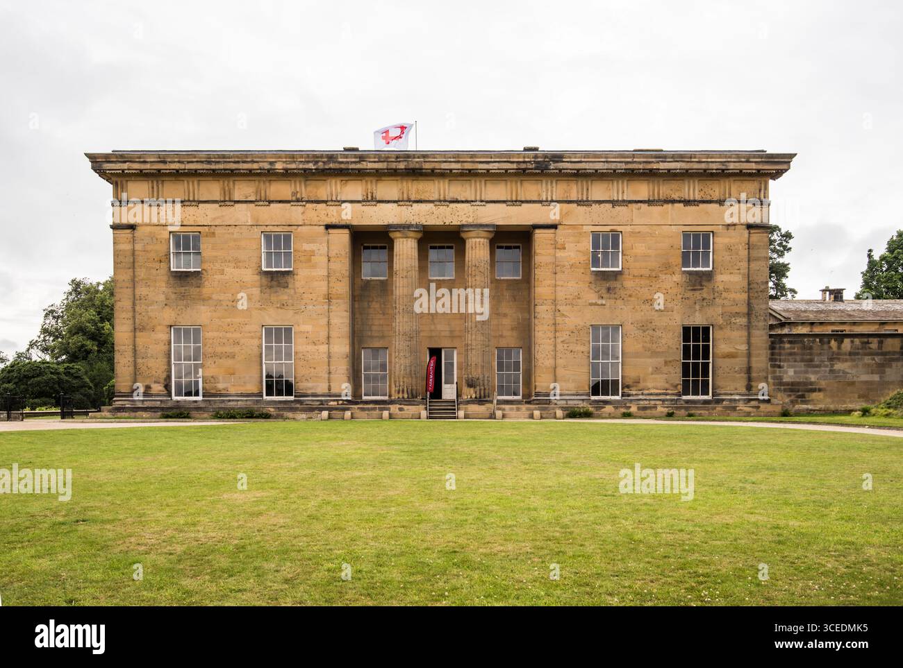 Belsay Hall Castle & Gardens English Heritage Mansion, castello nedievale e Quuarry Gardens Nr Morpeth, Northumberland, NE20 0DX Foto Stock