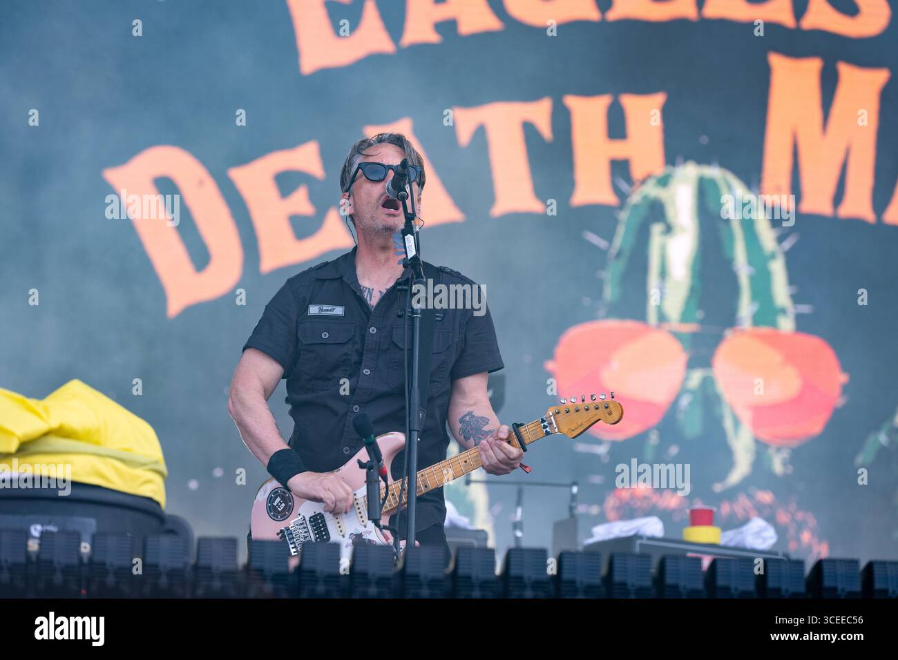 22 giugno 2025: Gli Eagles of Death Metal si esibiscono all'Hellfest Open Air festival di Clisson, in Francia Foto Stock 22 giugno 2025: Gli Eagles of Death Metal si esibiscono all'Hellfest Open Air festival di Clisson, in Francia Foto Stock