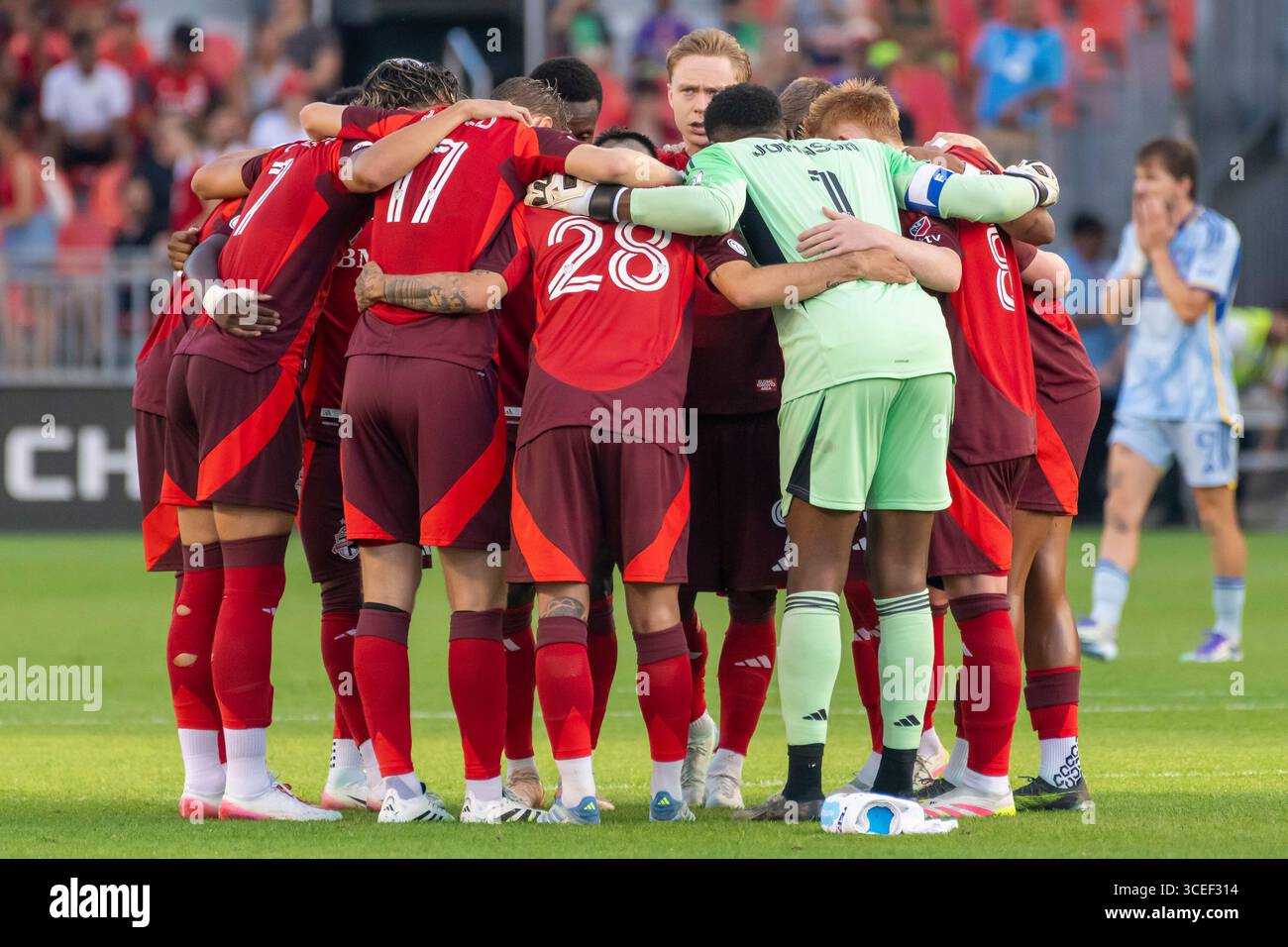 I giocatori del Toronto FC si riuniscono prima della partita della MLS tra il Toronto FC e l'Atlanta United FC al BMO Field. Punteggio finale; 1-1. Foto Stock