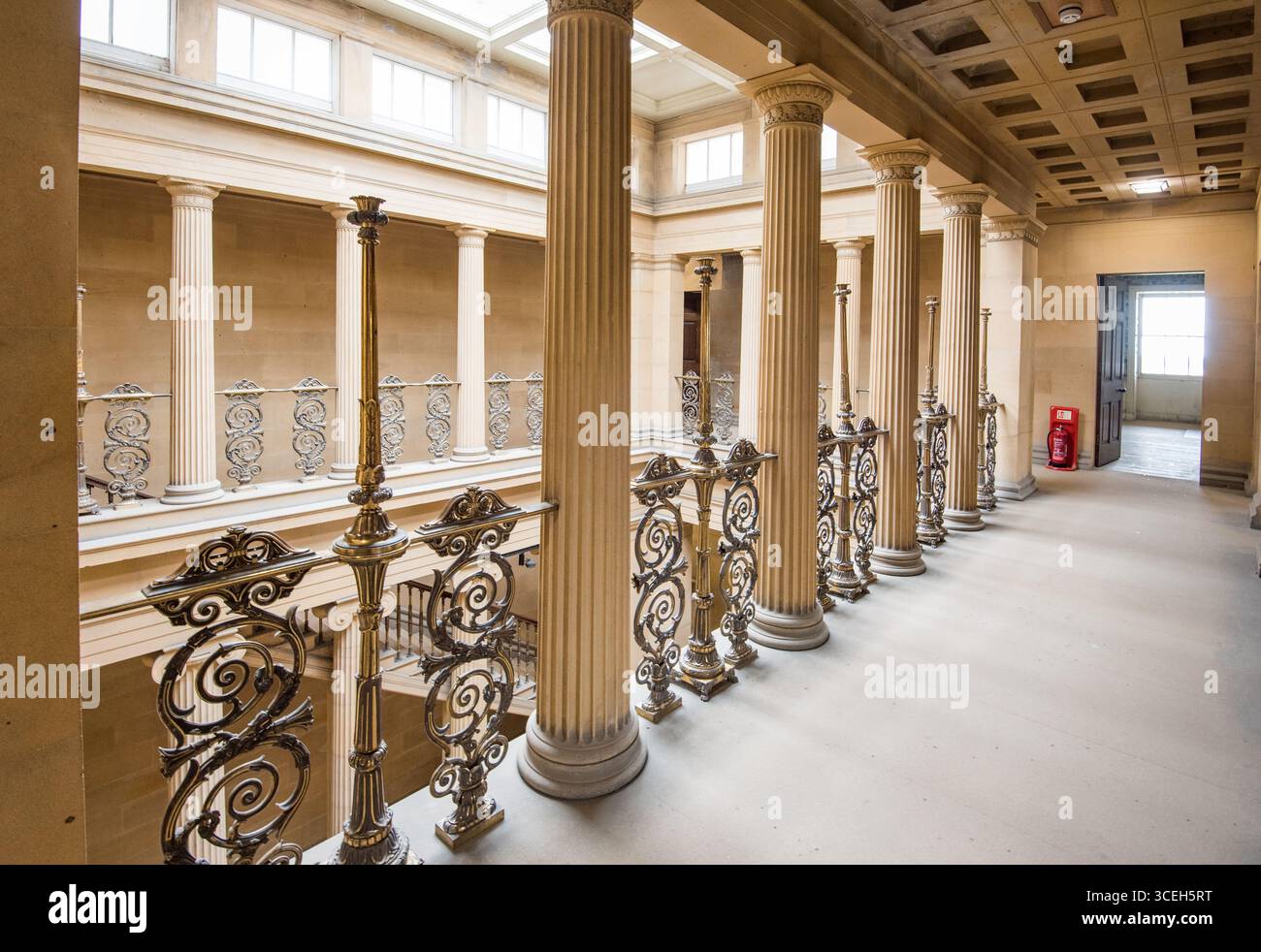 Belsay Hall Castle & Gardens English Heritage Mansion, castello nedievale e Quuarry Gardens Nr Morpeth, Northumberland, NE20 0DX Foto Stock