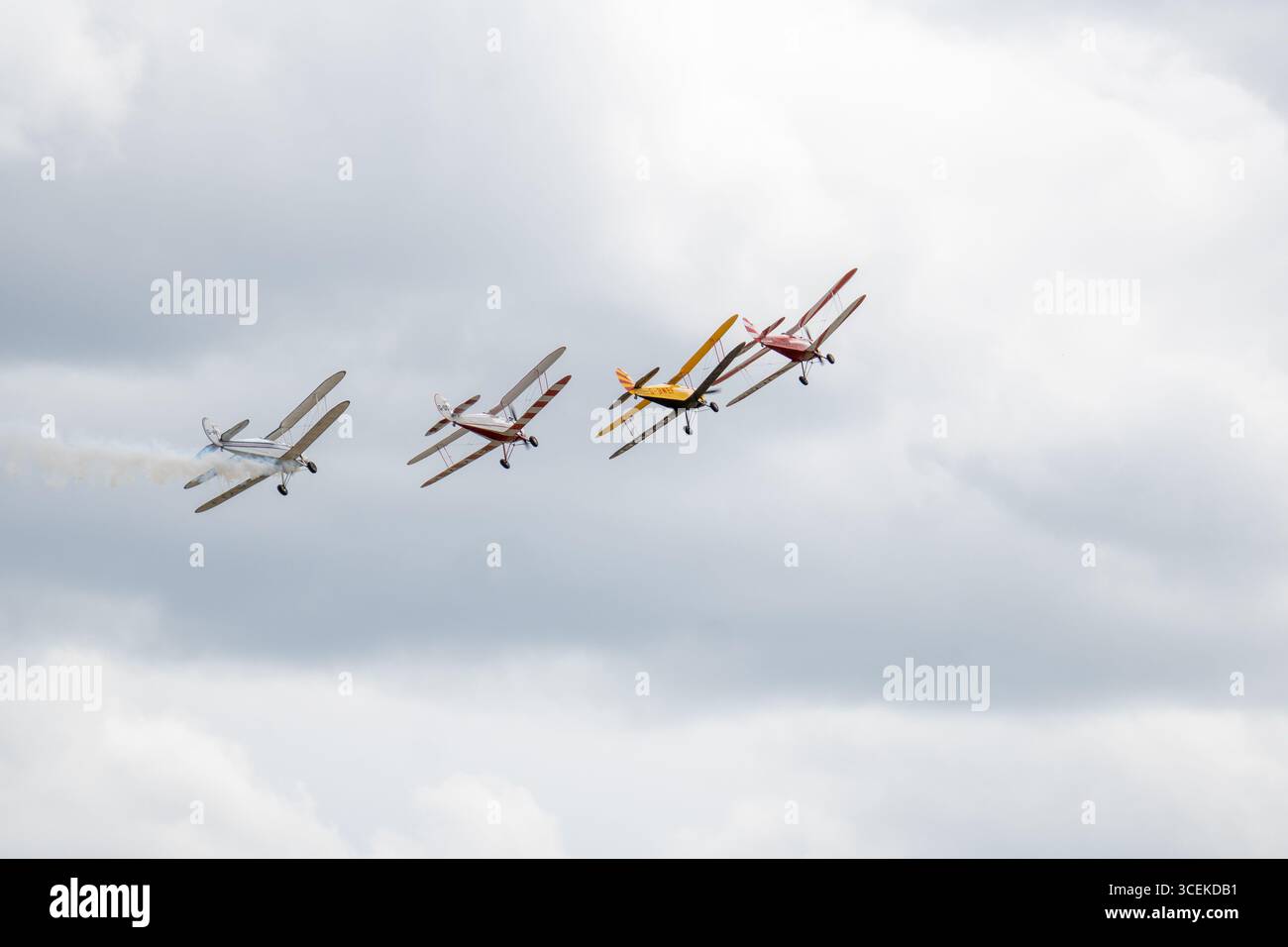 IWM Duxford Summer Airshow Stampe Formation Team Foto Stock