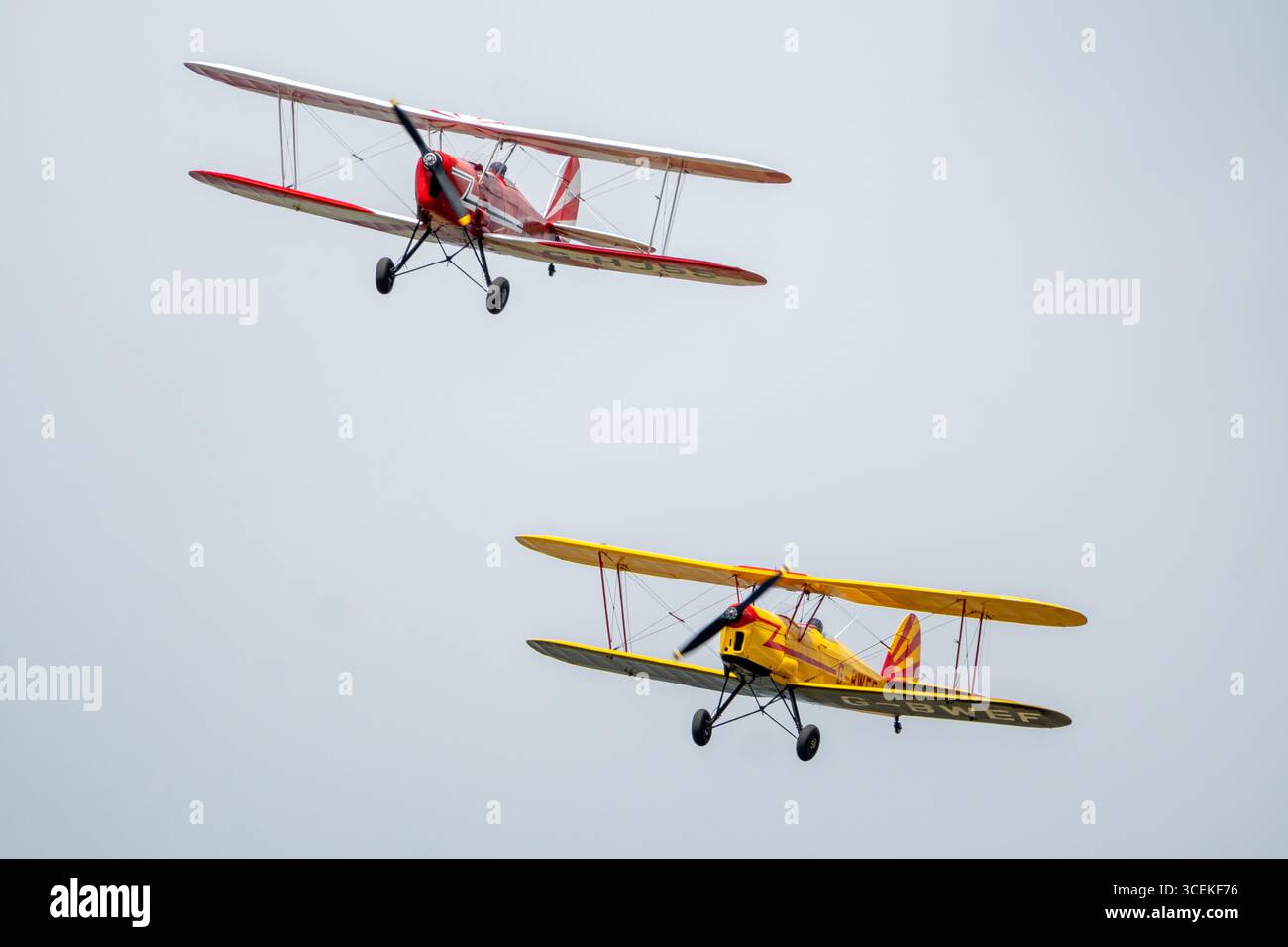Headcorn Battle of Britain Airshow Stampe Formation Team Foto Stock