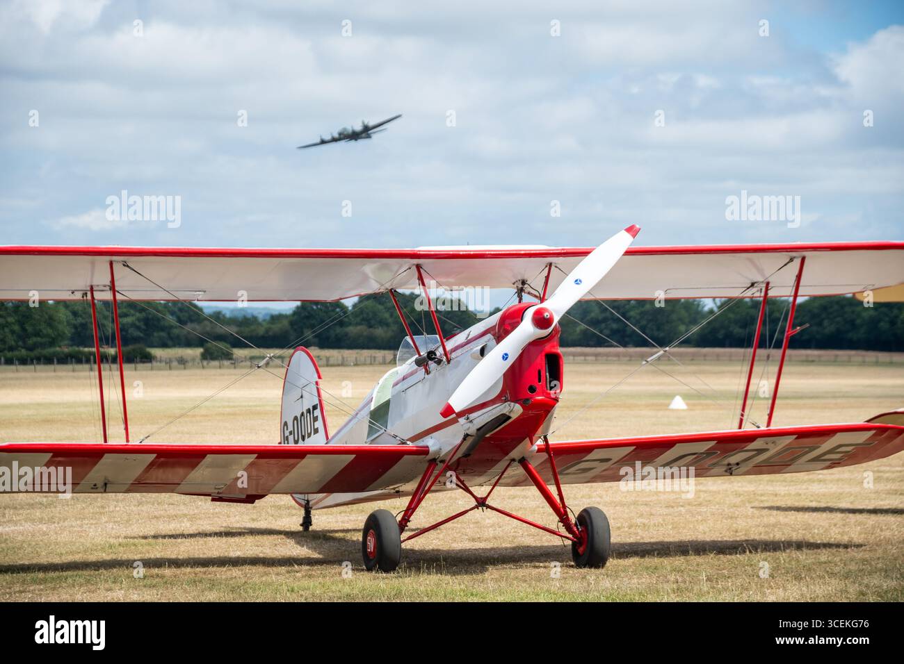 Headcorn Battle of Britain Airshow Stampe Formation Team Foto Stock