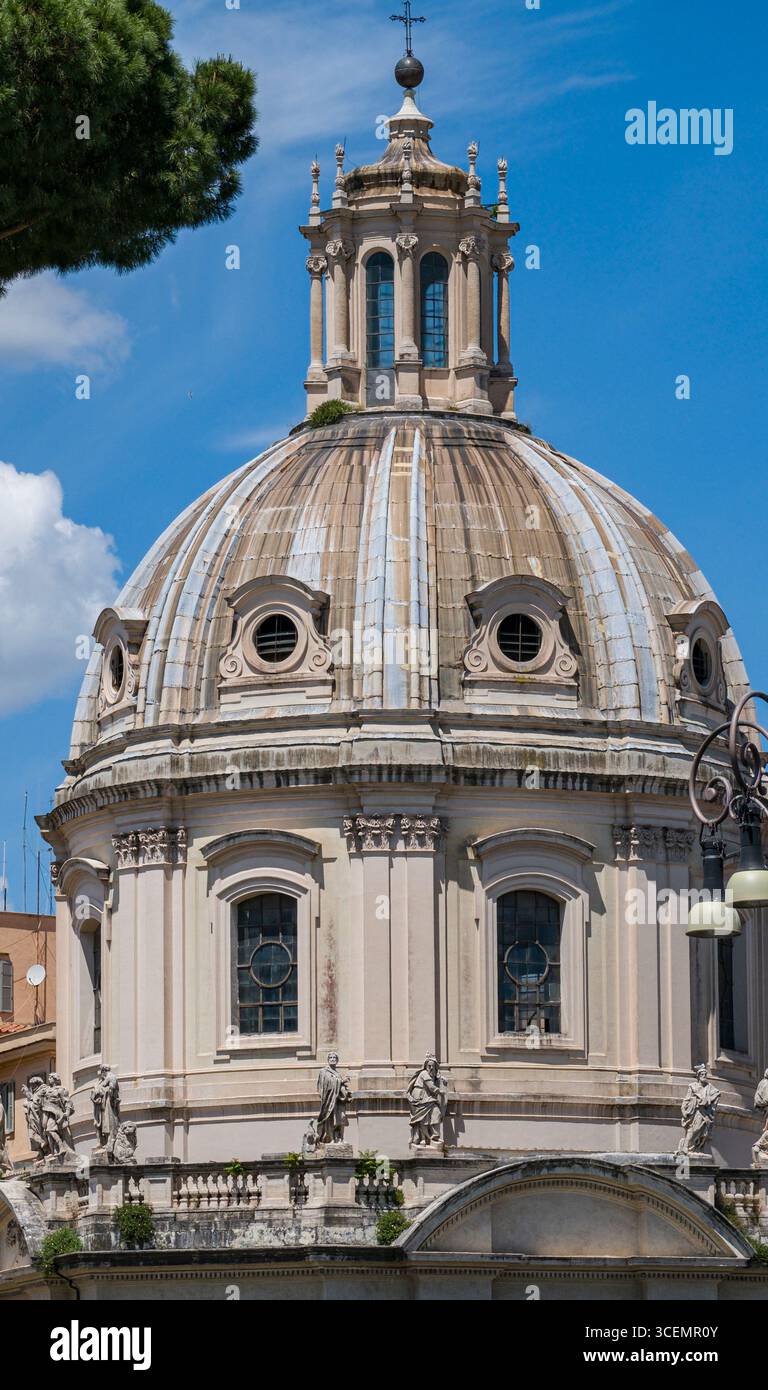 La chiesa del Santissimo Nome di Maria al Foro Traiano, Via dei Fori Imperiali, I Municipio, Roma, lazio, Italy Foto Stock