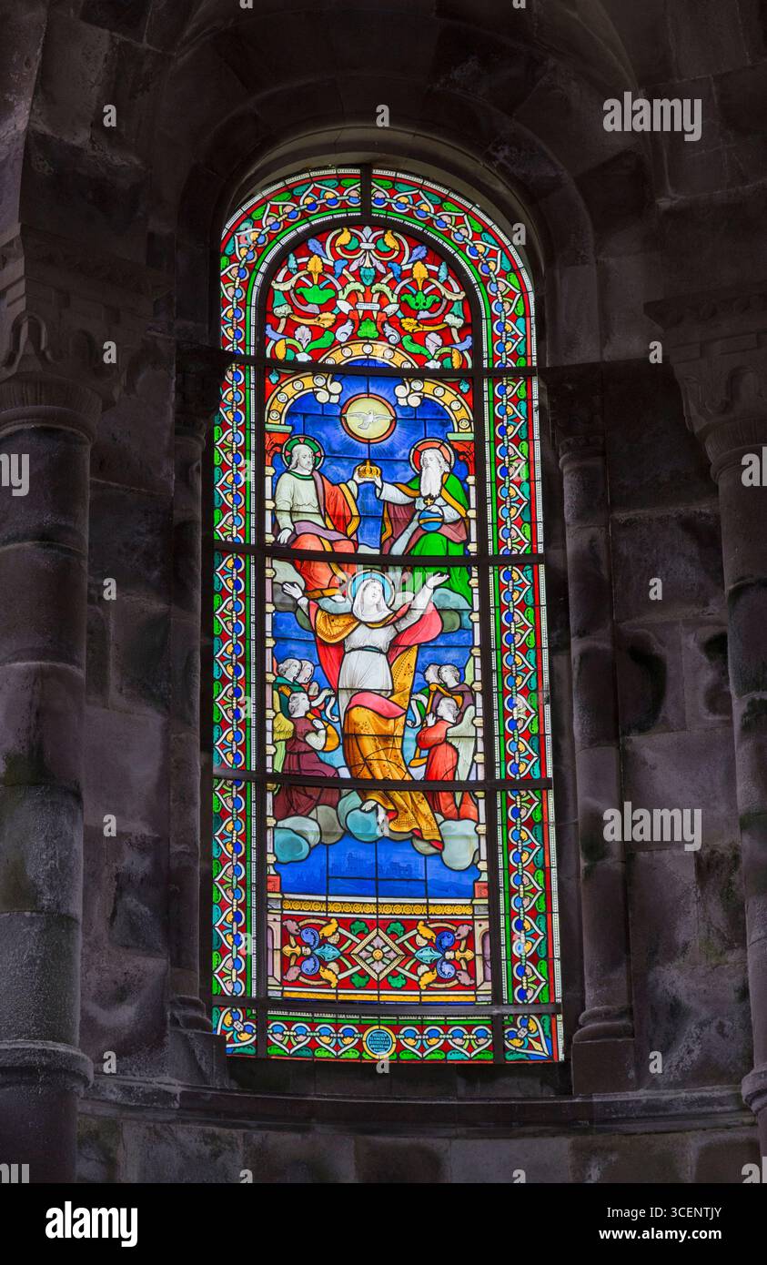 Vista interna della Cappella di Nossa Senhora das Vitórias a Furnas, isola di São Miguel, Azzorre, Portogallo. Foto Stock