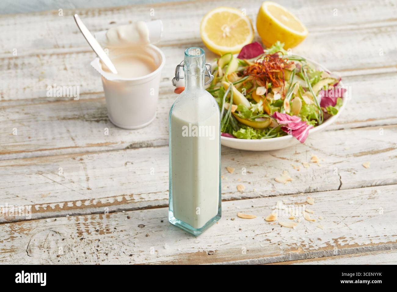 Condimento allo yogurt Foto Stock