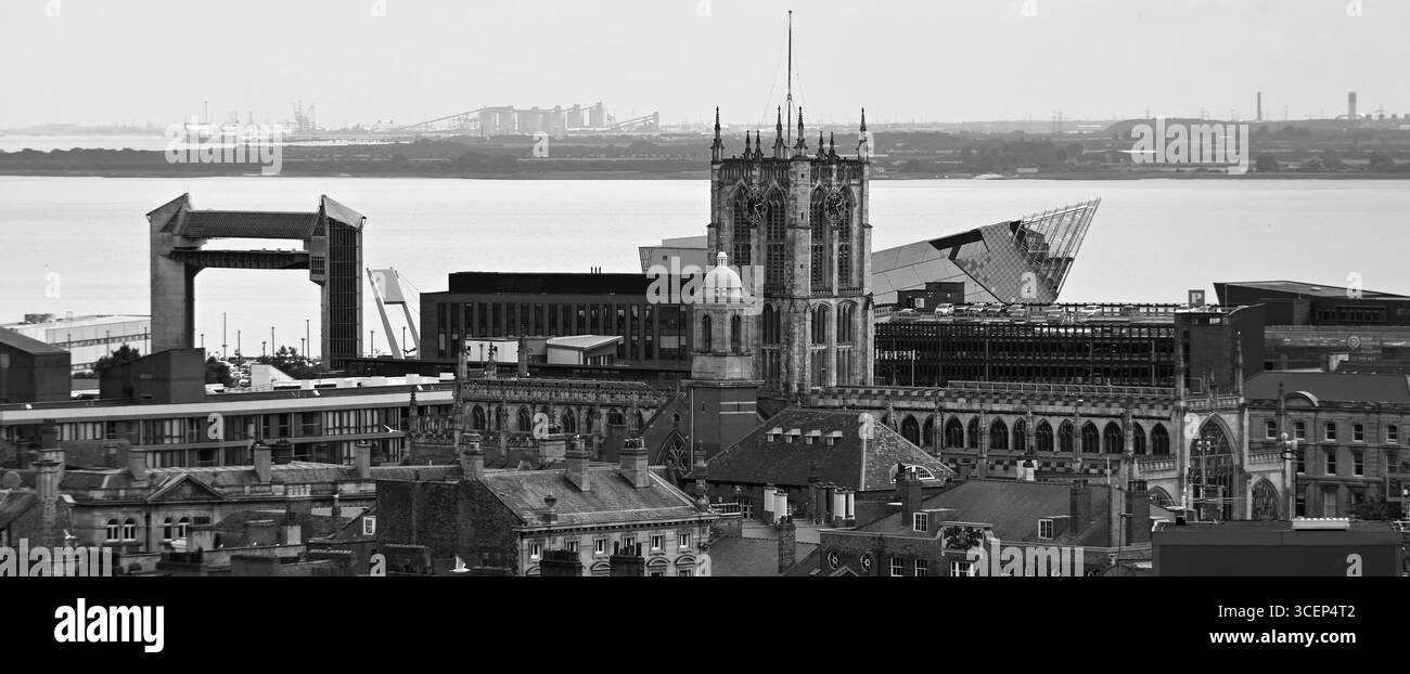 Le vedute areali di Hull Minster sono una chiesa anglicana nel centro di Hull. La chiesa era chiamata Chiesa della Santissima Trinità. East Riding dello Yorkshire, Inghilterra Foto Stock