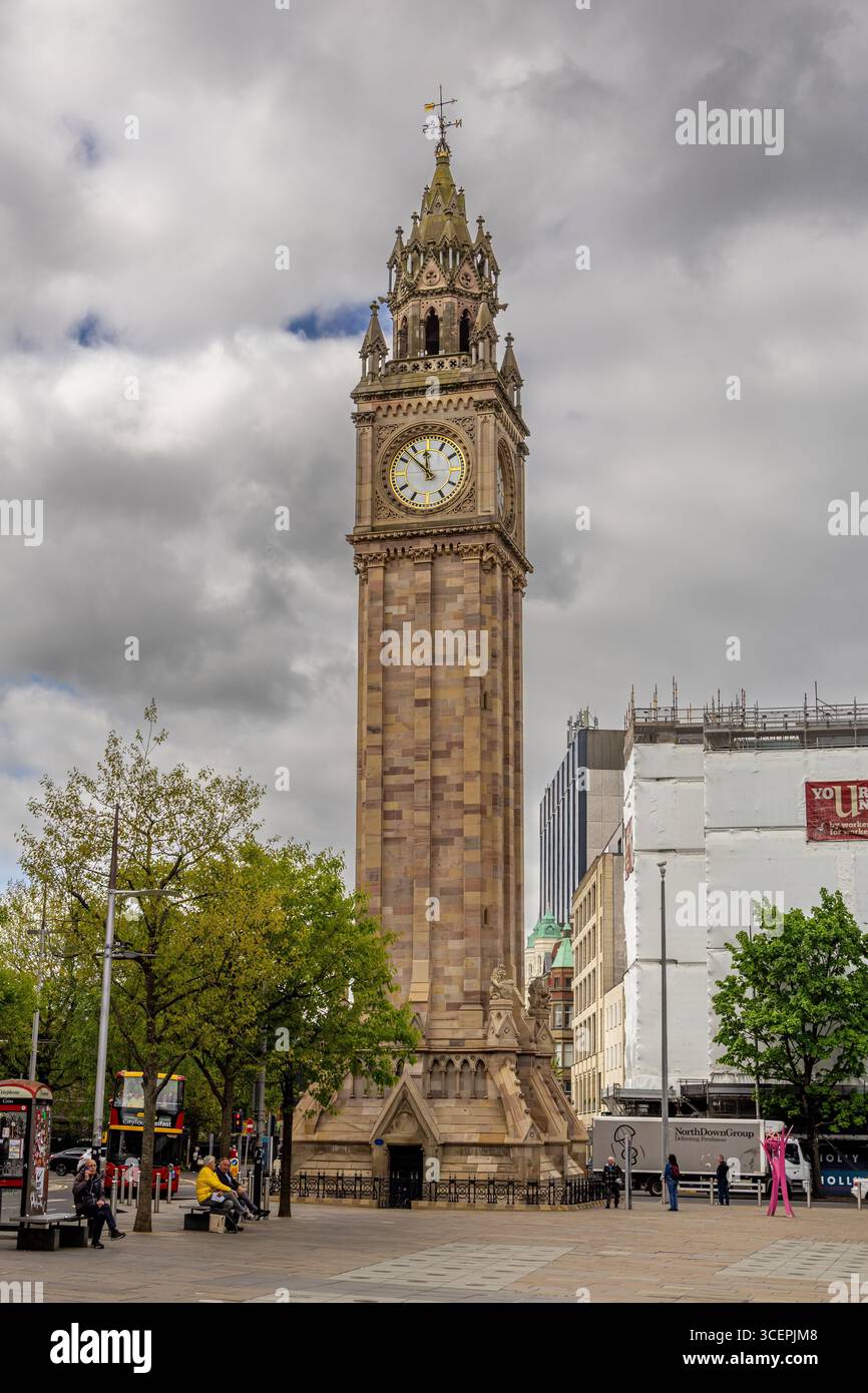 Torre dell'orologio albert Memorial a Belfast Foto Stock