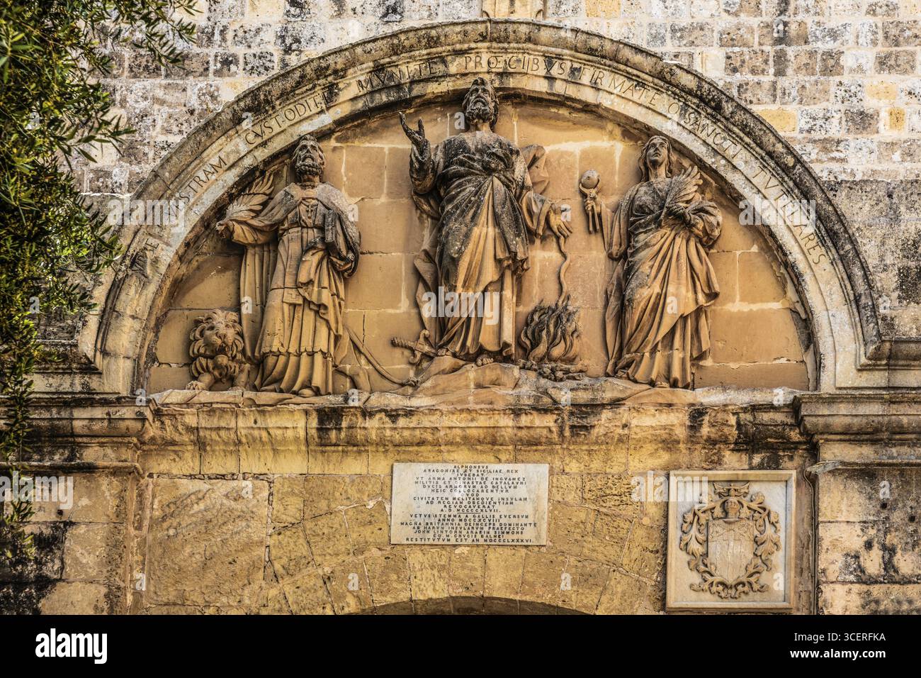 Porta della città barocca, XVIII secolo, Mdina, ex capitale, Malta Foto Stock