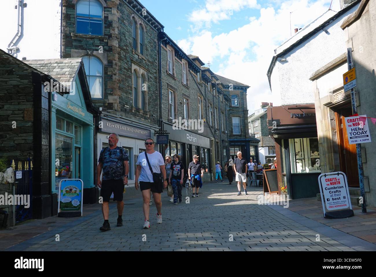 Lake Road Street a Keswick, Lake District, Regno Unito Foto Stock