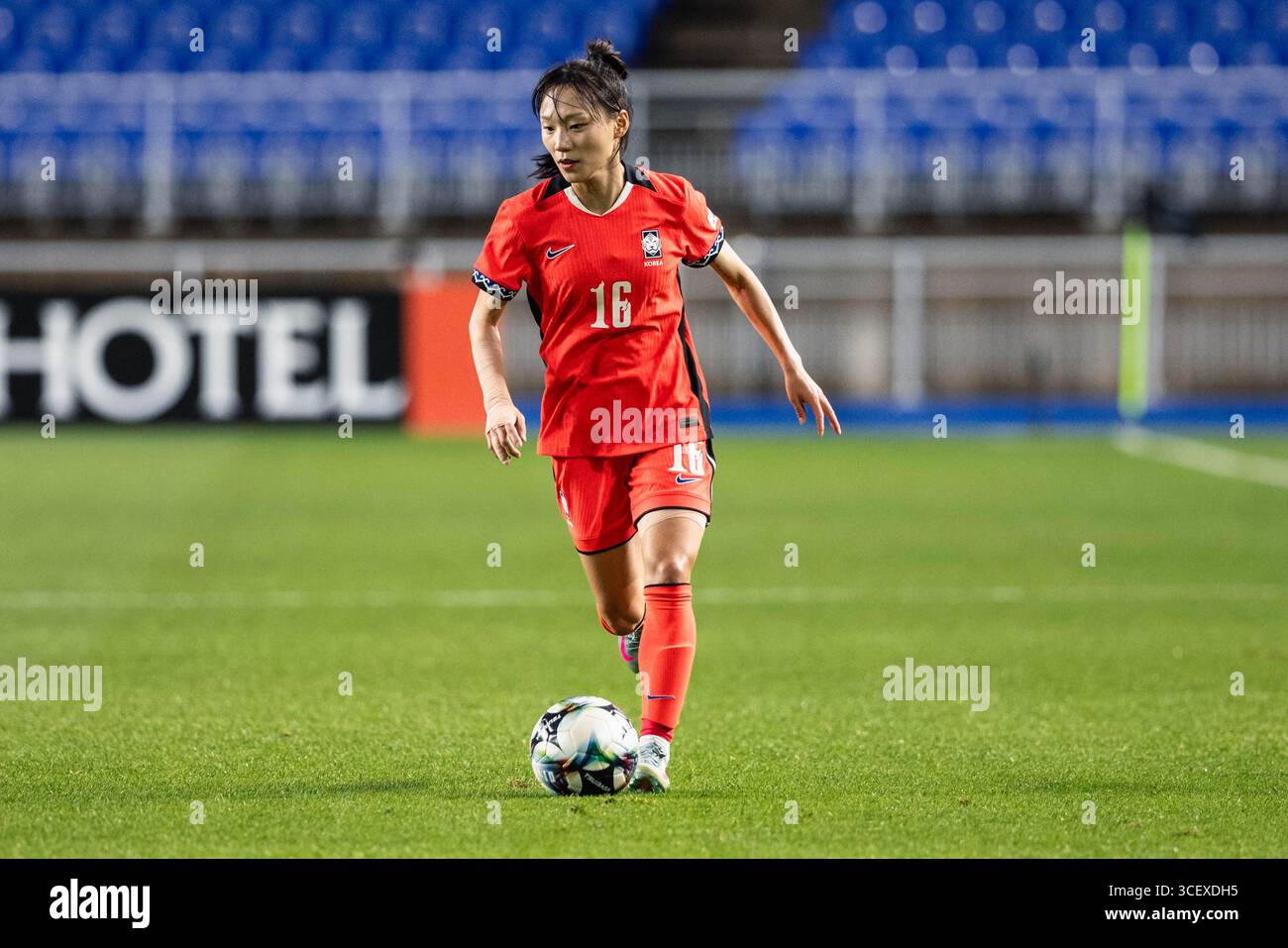SUWON, Corea del Sud - 16 LUGLIO: Durante l'EAFF e-1 Football Championship - Corea del Sud vs Taipei cinese al Suwon World Cup Stadium il 16 luglio 2025 Foto Stock