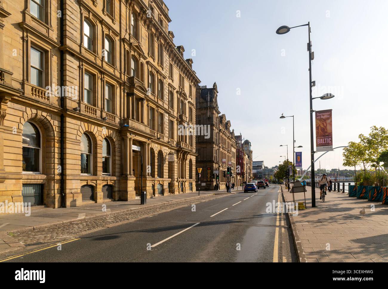 Edifici storici su Quayside, vicino al fiume Tyne, Newcastle upon Tyne, Tyne and Wear, Inghilterra, Regno Unito Foto Stock