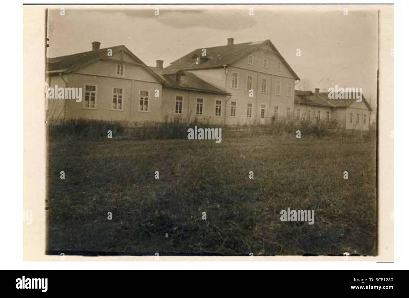 Una fotografia scattata intorno al 1927 del maniero Giai in Lituania, che mostra lo stile architettonico dell'inizio del XX secolo. Foto Stock