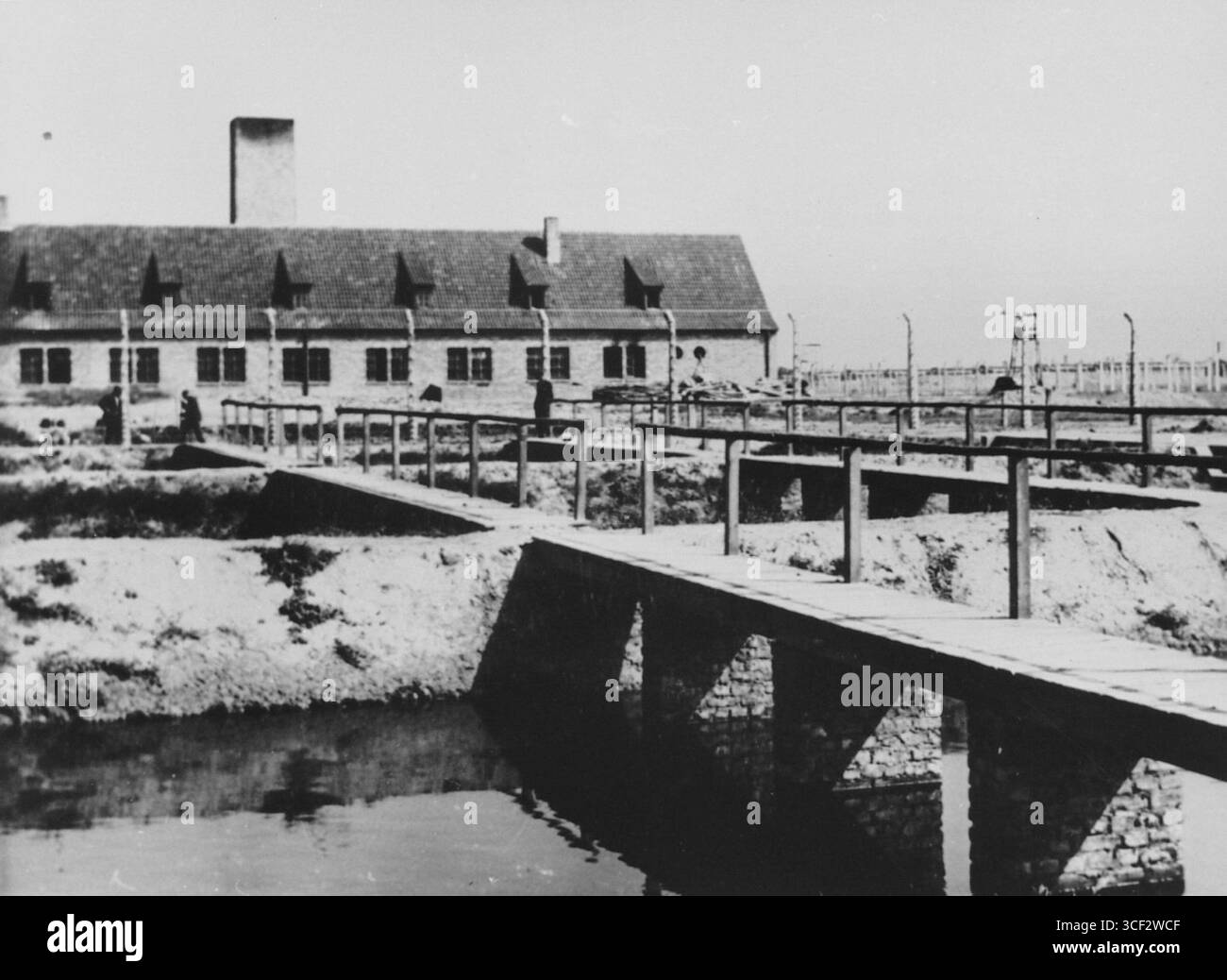 Crematorio II ad Auschwitz nel 1943, documentato dalle autorità delle SS come parte del complesso del campo di concentramento. Foto Stock