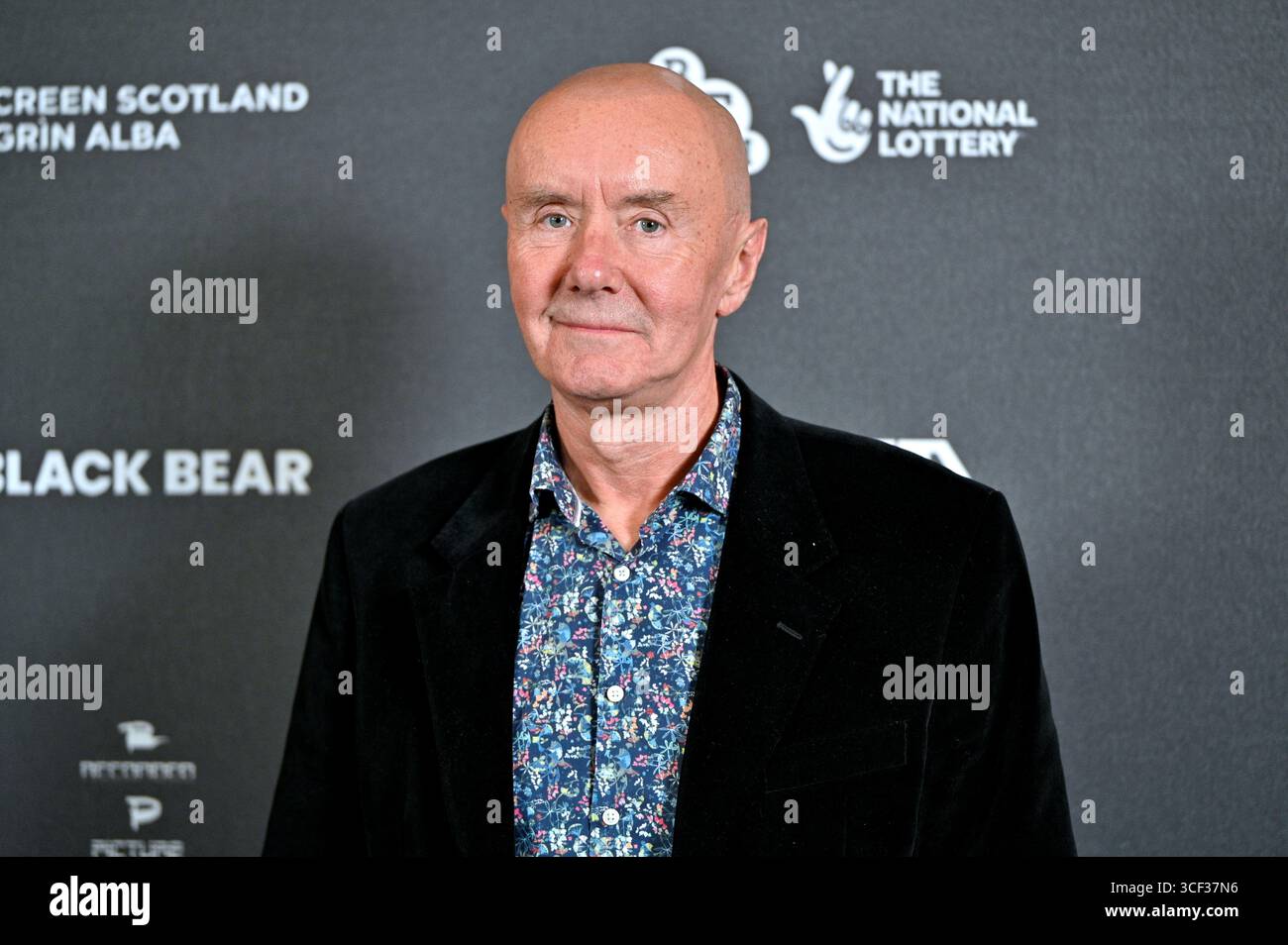 Edimburgo, Scozia, Regno Unito. 20 agosto 2025. Edinburgh International Film Festival: L'autrice scozzese Irvine Welsh partecipa alla photocall ufficiale al Caledonian Hotel. Film: La realtà non è sufficiente. Crediti: Craig Brown/Alamy Live News Foto Stock