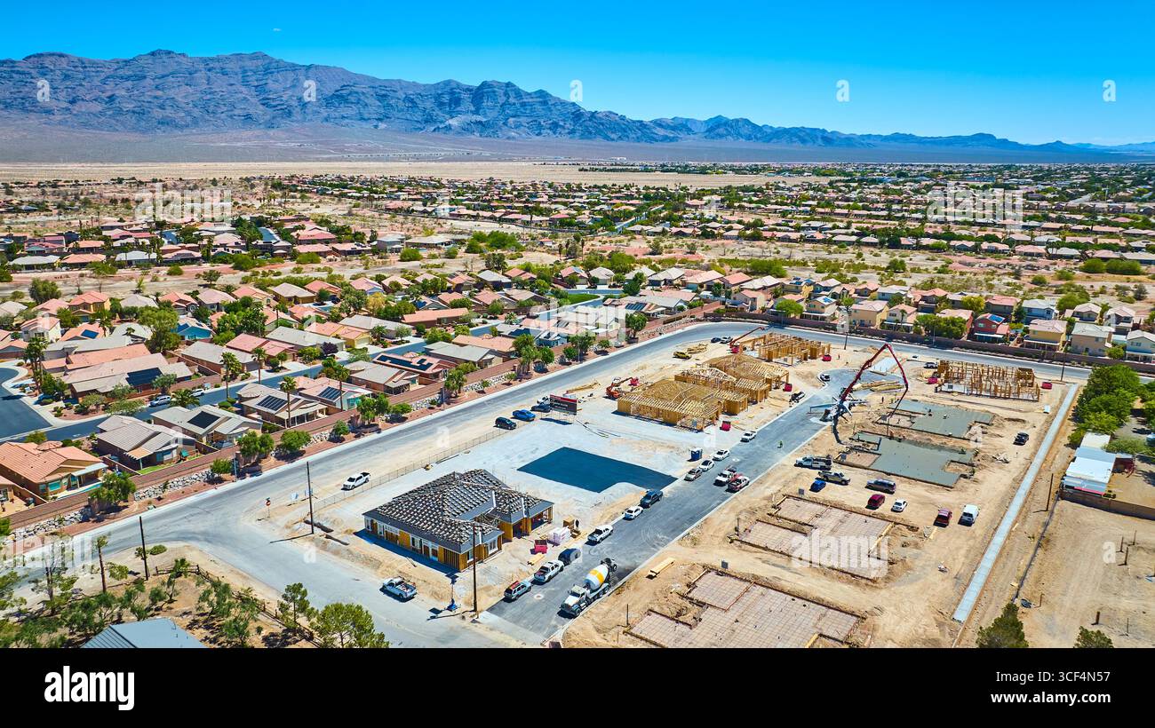 Costruzione residenziale aerea e case suburbane a Las Vegas, Nevada Foto Stock