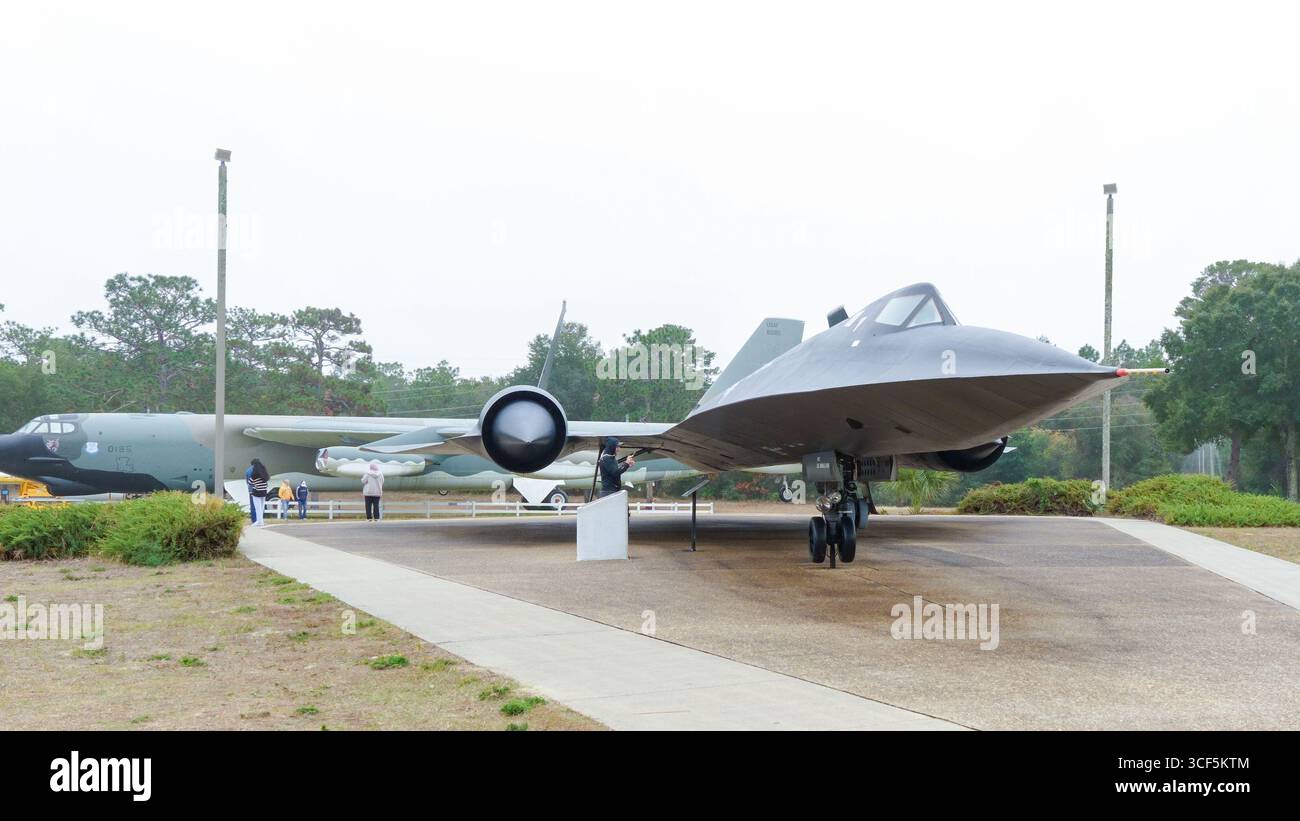 Elgin FL, Stati Uniti - 28 dicembre 2024: Stealth Aircraft in mostra presso l'Air Force Armament Museum di Elgin, mettendo in risalto l'aviat militare Foto Stock