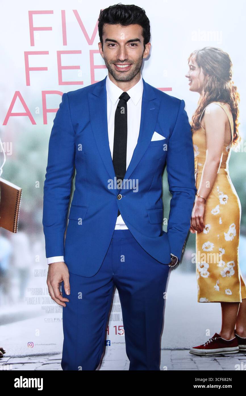 (FILE) l'attrice Isabela Ferrer accusa Justin Baldoni di "molestarla" con una richiesta di citazione. WESTWOOD, LOS ANGELES, CALIFORNIA, Stati Uniti - 07 MARZO: L'attore e regista americano Justin Baldoni arriva alla prima di Los Angeles di "Five Feet Apart" di Lionsgate tenutasi al Fox Bruin Theatre il 7 marzo 2019 a Westwood, Los Angeles, California, Stati Uniti. (Foto di Xavier Collin/Image Press Agency) Foto Stock