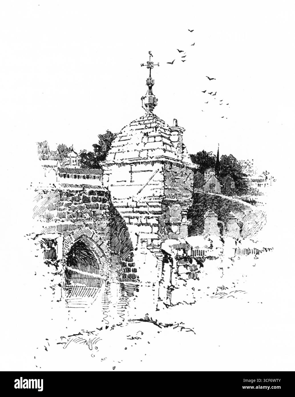 La Mass House si erge a sentinella sul ponte di Bradford-on-Avon, il suo ingresso ad arco e la facciata in pietra intemprata incorniciata da rovine e alberi circostanti. Una paletta a forma di croce incorona la struttura, mentre gli uccelli scivolano attraverso un cielo strutturato. L'illustrazione evoca la presenza ecclesiastica e la grazia fortificata, catturando la storia stratificata di un sito lungo il fiume intriso di carattere medievale. Illustrazione pubblicata per la prima volta nel 1888 da Richard Clay e Sons nel libro Coaching Days and Coaching Ways di W. Outram Tristram. Gli illustratori erano Herbert Railton e Hugh Thomson. Foto Stock