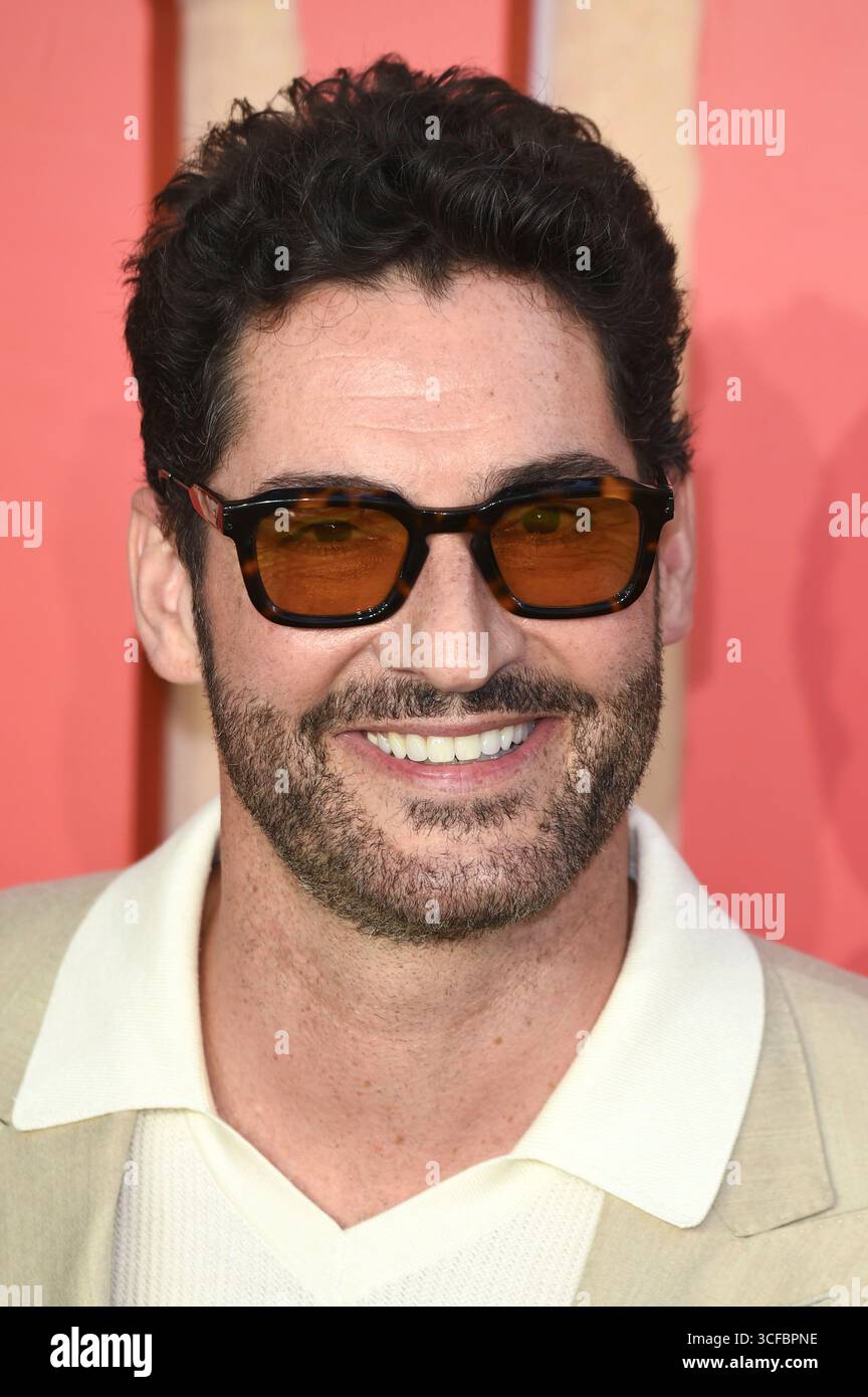 Tom Ellis bei der Premiere des Netflix Films "The Thursday Murder Club" in Cineworld Leicester Square. Londra, 21.08.2025 Foto Stock