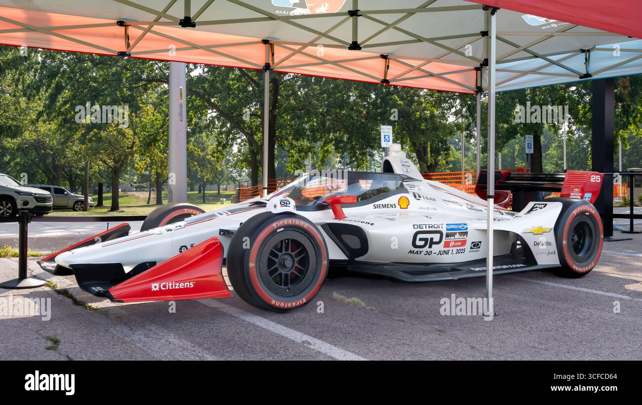 ROYAL OAK, mi/USA - 14 AGOSTO 2025: Un autodromo di Detroit del 2025 sulla rotta Woodward Dream Cruise, vicino a Detroit, Michigan. Sponsor: Siemens, Foto Stock