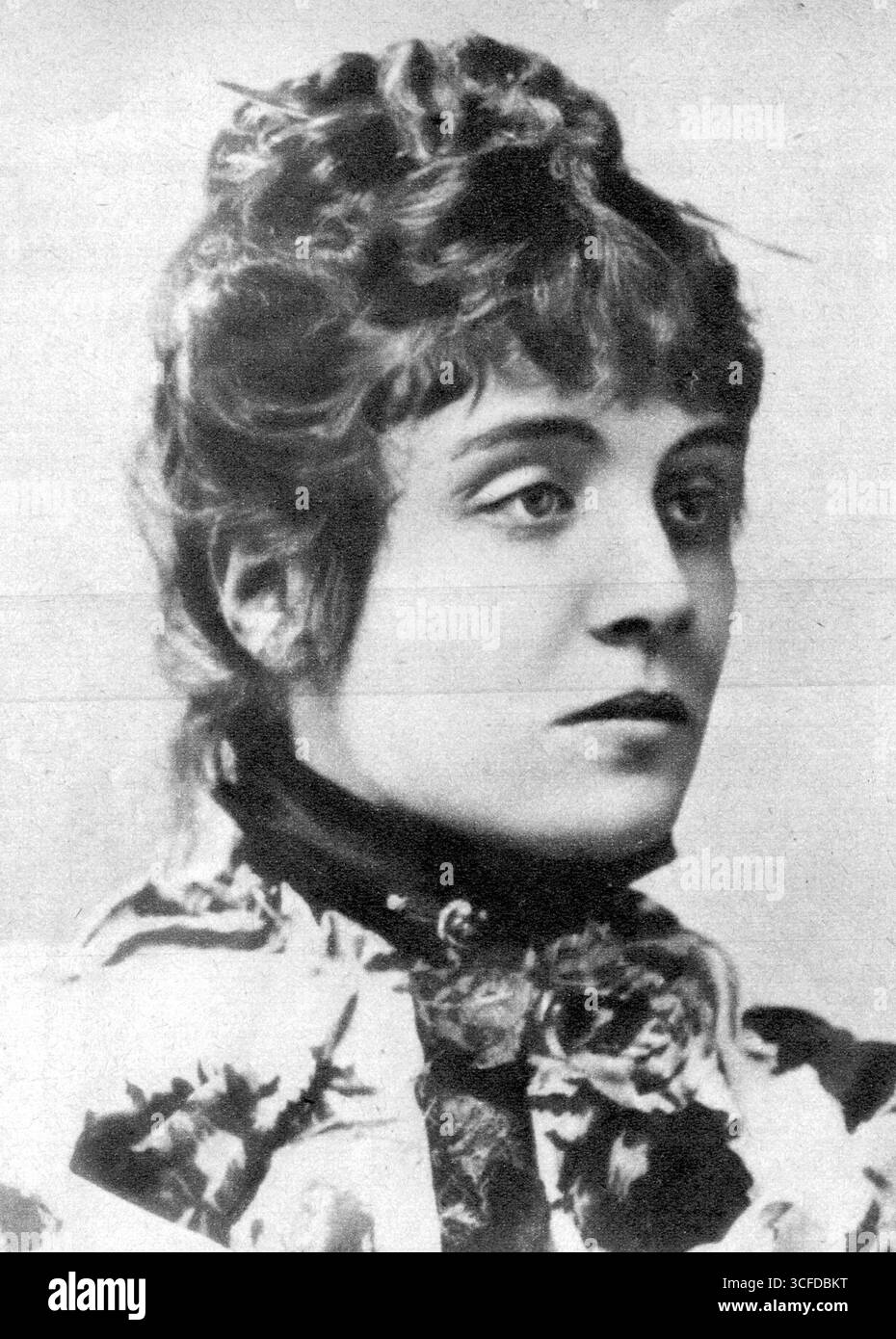 Eleanora Duse la grande attrice italiana i cui poteri emotivi erano insuperabili anche da Bernhardt. Recitò a Londra nel 1893 quattro anni prima dell'inizio della sua collaborazione con D'Annunzio, poeta drammaturgo. Non tornò in Inghilterra per molti anni. Foto Stock