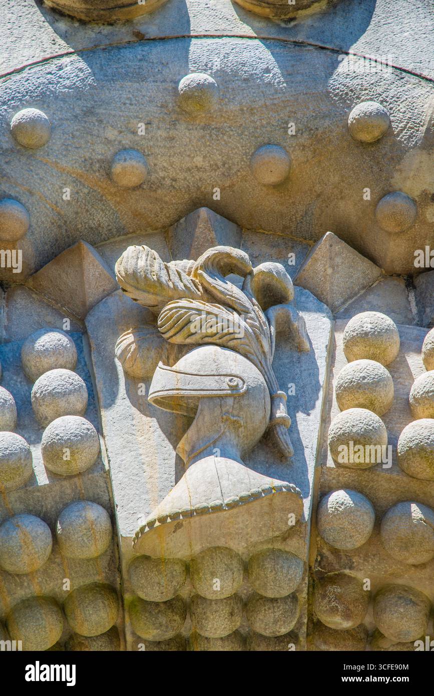 Sintra, Portogallo - 8 luglio 2025: La splendida facciata del Palácio da pena a Sintra, Portogallo Foto Stock