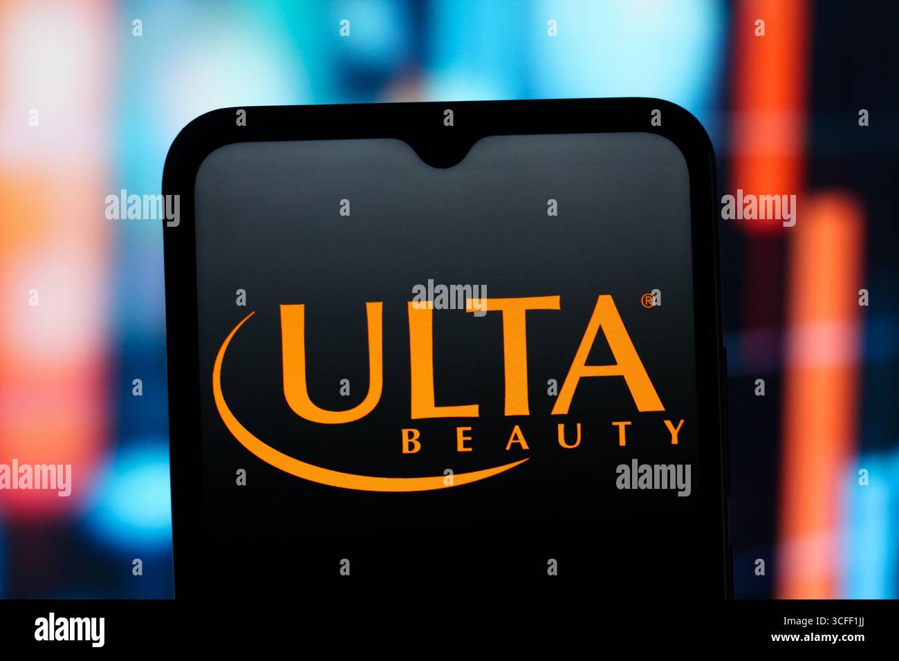 In questa immagine, il logo ULTA Beauty viene visualizzato sullo schermo di uno smartphone. Foto Stock