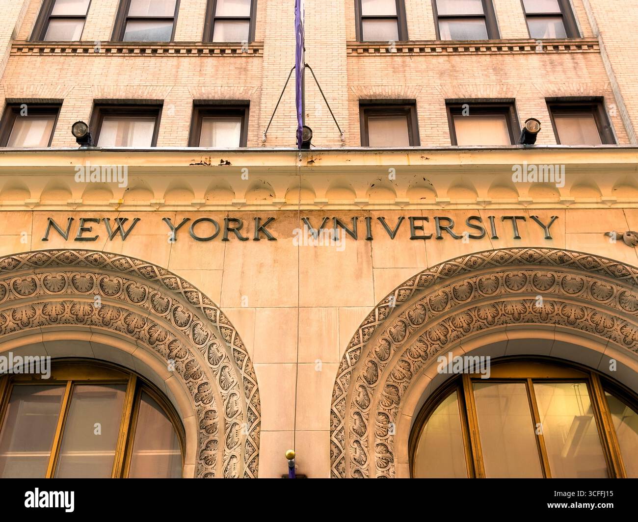 New York University, Henry Kaufman Management Center, dettagli esterni dell'edificio, Greenwich Village, Manhattan, New York City, New York, Stati Uniti Foto Stock