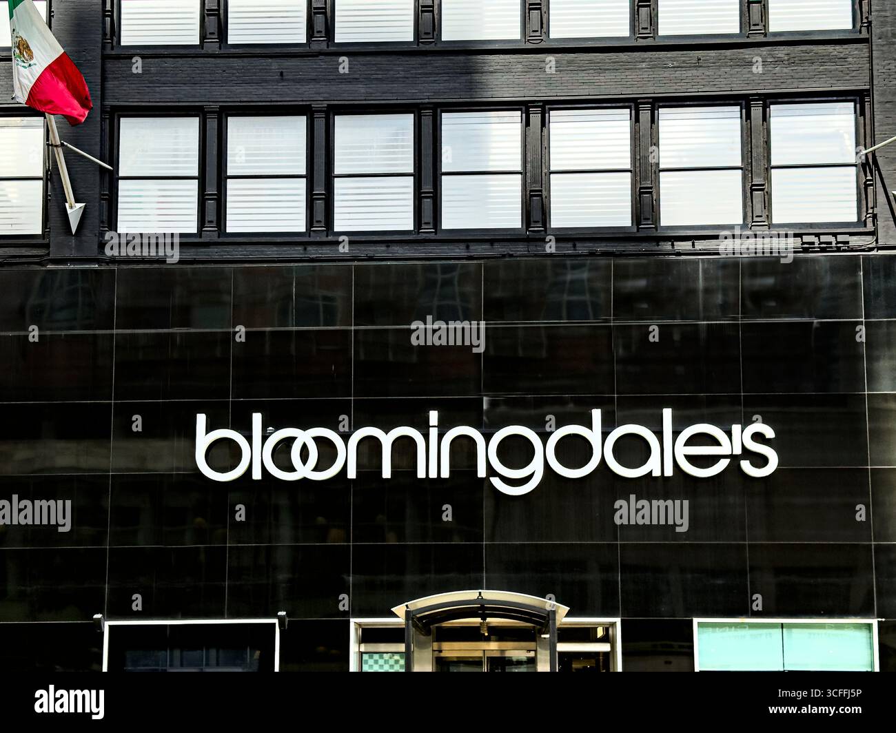 Bloomingdale's Department Store, dettagli esterni dell'edificio, Third Avenue, Manhattan, New York City, New York, Stati Uniti Foto Stock