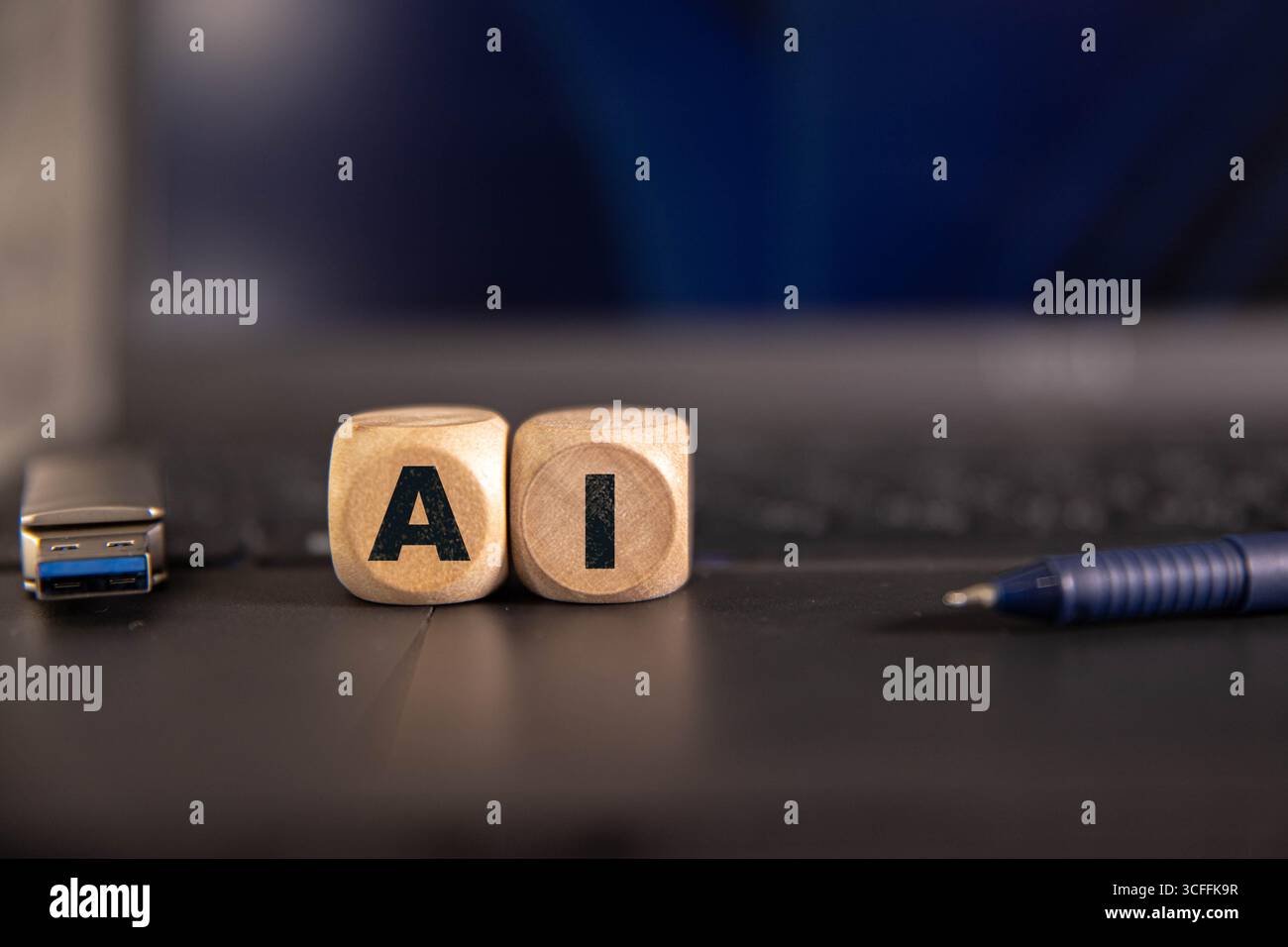 Mans interagisce con le icone dell'intelligenza artificiale su uno sfondo blu scuro, che rappresenta i servizi e l'assistenza dell'intelligenza artificiale Foto Stock