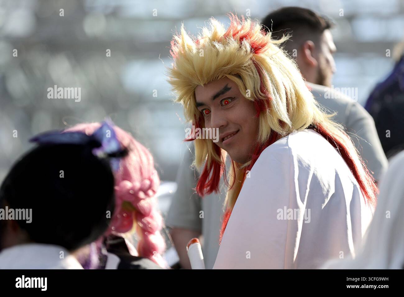 NEW YORK, NEW YORK – 22 AGOSTO: Anime NYC 2025 continua al Javits Center nel suo secondo giorno, riunendo migliaia di fan per celebrare la cultura pop giapponese. La convention prevede proiezioni esclusive, mostre interattive, vetrine cosplay e apparizioni di importanti creatori giapponesi. Uno dei più grandi eventi anime negli Stati Uniti, mette in evidenza l'impatto globale della cultura di anime e manga. (Foto: Luiz Rampelotto/EuropaNewswire) Foto Stock