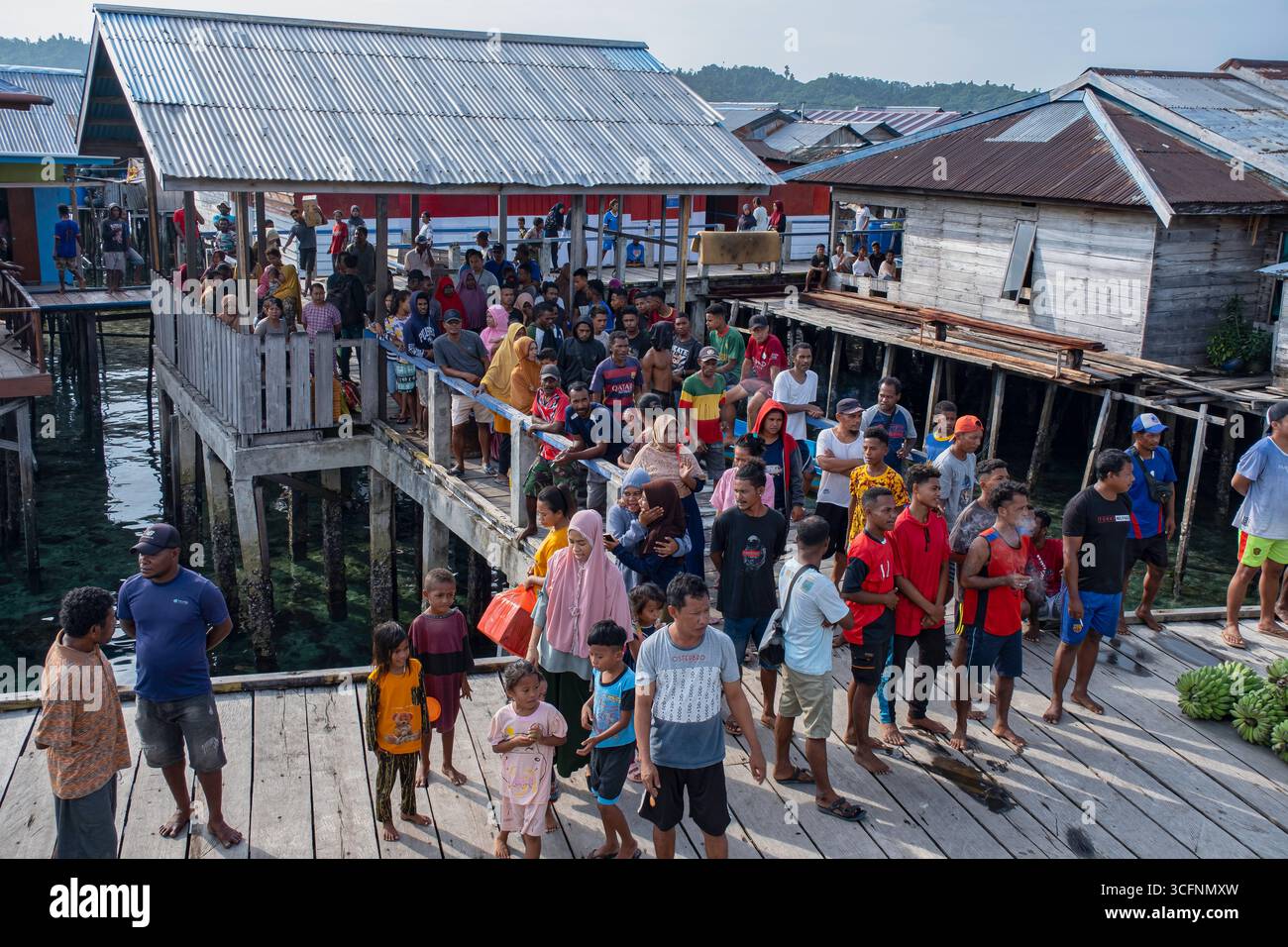 Misool è una delle quattro isole principali delle isole Raja Ampat nel sud-ovest di Papua. Più tardi, quest'isola divenne famosa per la sua bellezza naturale. La zona Foto Stock
