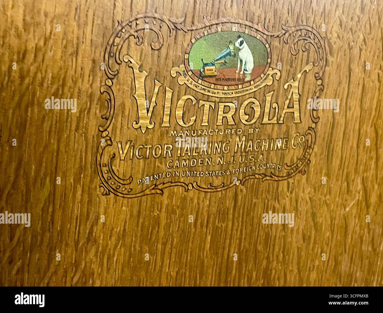 Primo piano del marchio che raffigura il cane in una fotografia di Victrola, Stati Uniti Foto Stock