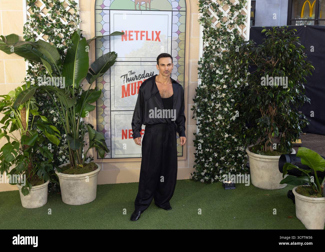 Londra, Regno Unito. 21 agosto 2025. Henry Lloyd-Hughes partecipa alla proiezione del film "The Thursday Murder Club", Londra, Regno Unito, 21 agosto 2025 presso l'Odeon Luxe, Leicester Square, 20 agosto 2025 a Londra, Inghilterra, Regno Unito. Credito: S.A.M./Alamy Live News Foto Stock