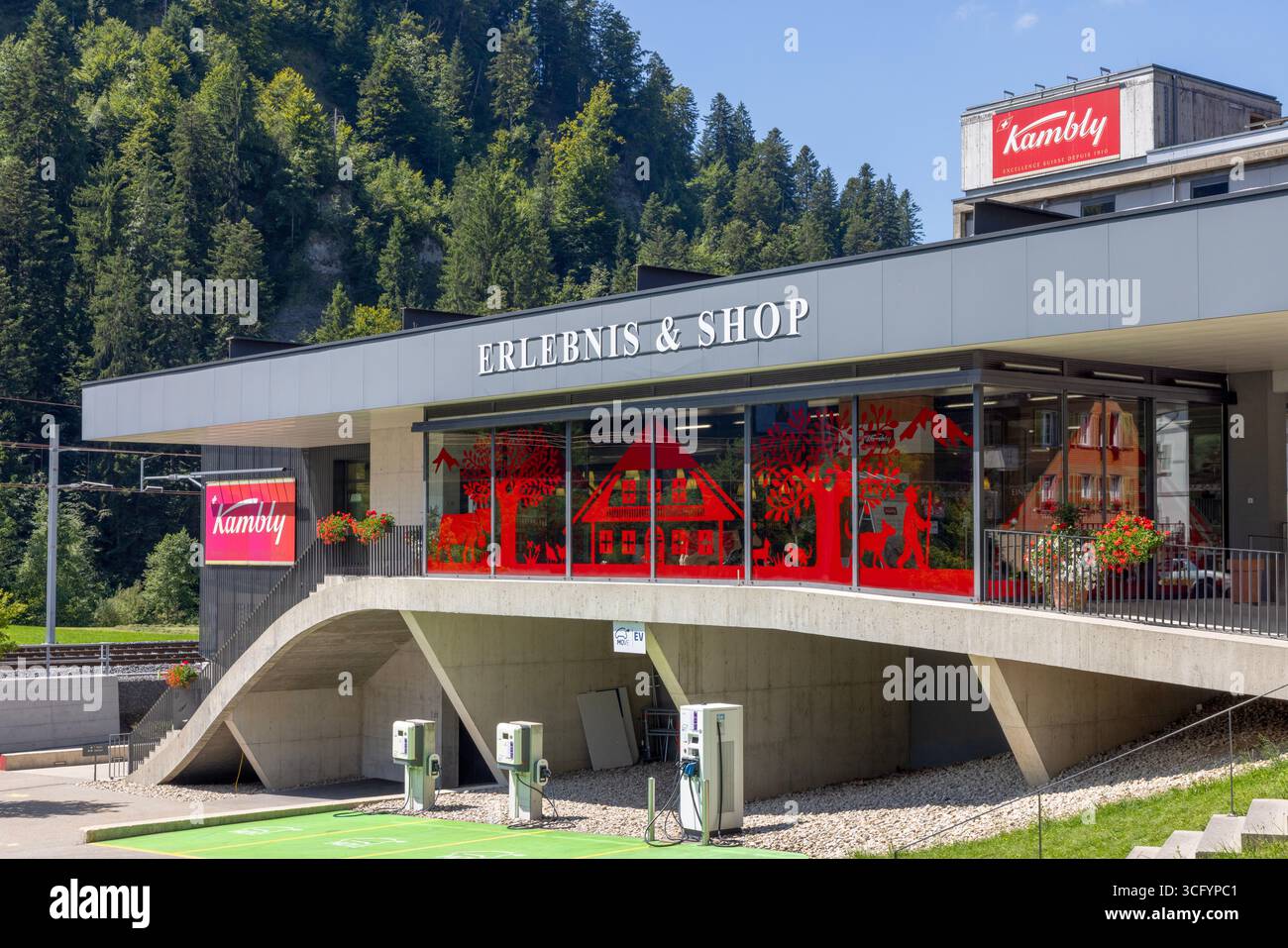 L'esperienza Kambly a Trubschachen, una popolare destinazione culinaria nella valle Emmental della Svizzera, che celebra l'arte della produzione di ottimi biscotti Foto Stock