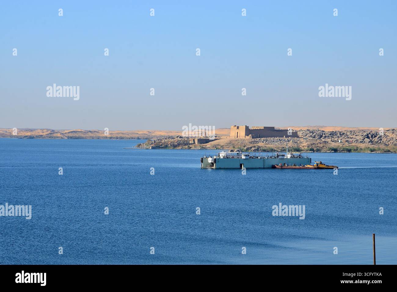 La diga di Assuan, è una diga di argini costruita sul Nilo ad Assuan, tra il 1898 e il 1902, situata ad Assuan, in Egitto Foto Stock