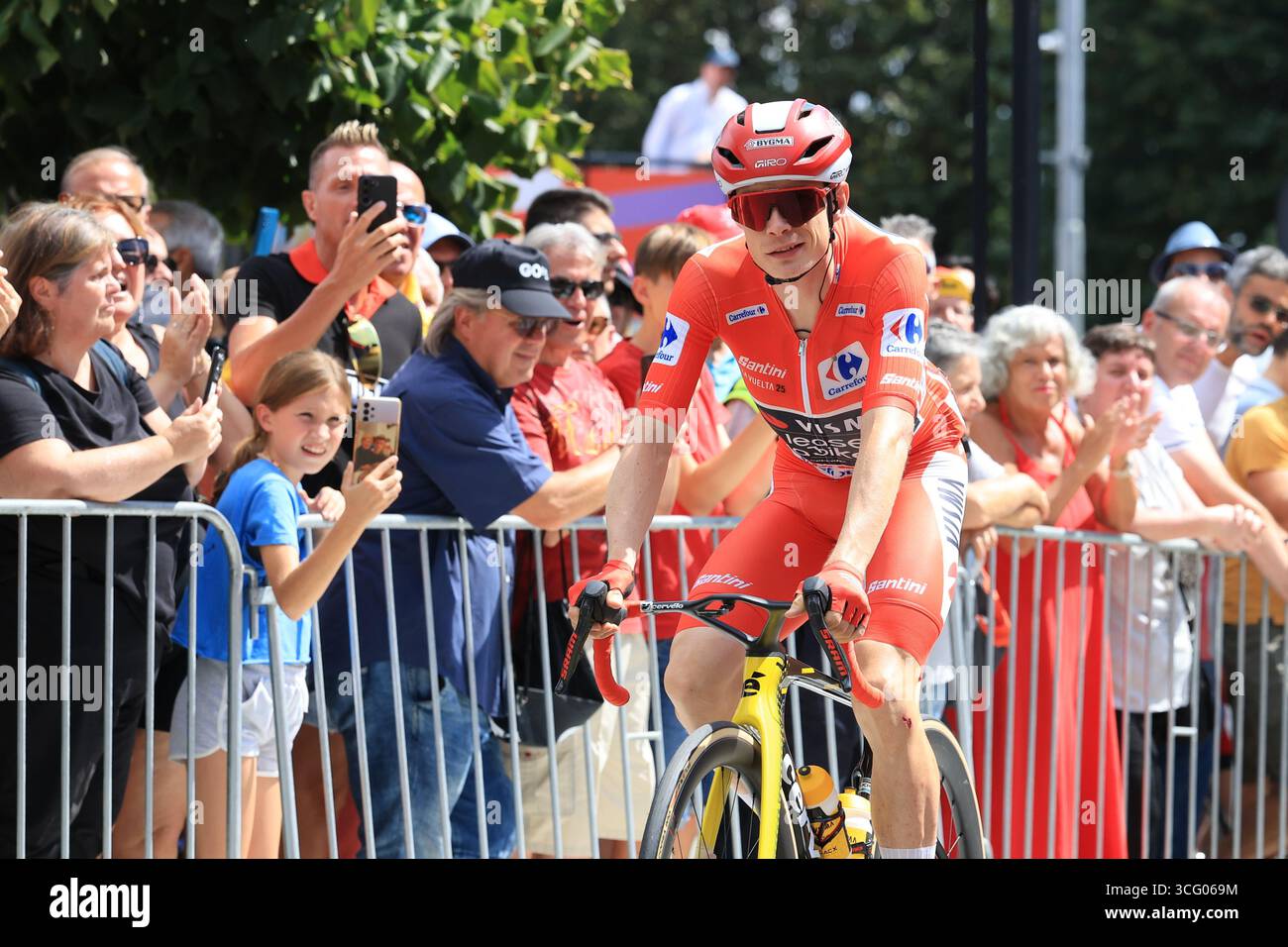 Torino, Italia. 25 agosto 2025. 2025 UCI la Vuelta Cycling Race, terza tappa da San Maurizio Canavese a Cerere; Jonas Vingegaard (DEN) crediti: Action Plus Sports/Alamy Live News Foto Stock
