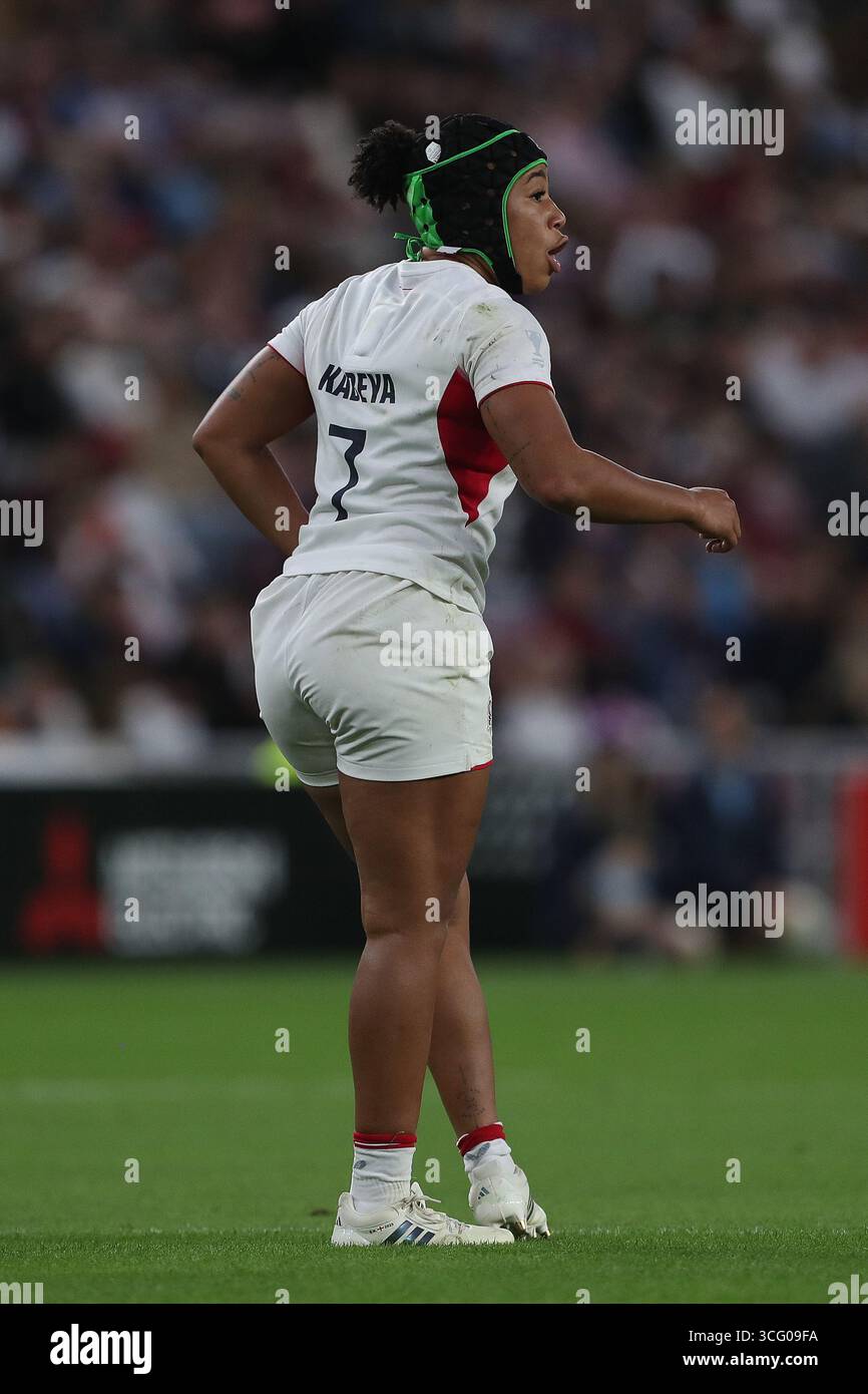 Sadia Kabeya, Inghilterra, durante la Coppa del mondo di rugby femminile 2025 Pool, Una partita tra Inghilterra e Stati Uniti d'America allo Stadio della luce di Sunderland, venerdì 22 agosto 2025. (Foto: Mark Fletcher | mi News) crediti: MI News & Sport /Alamy Live News Foto Stock
