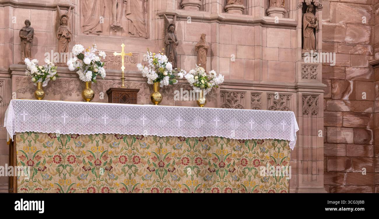 St John's Church, Barmouth, Gwynedd, Galles nord-occidentale, Galles, Regno Unito - edificio classificato di grado II* - Vista degli interni Foto Stock