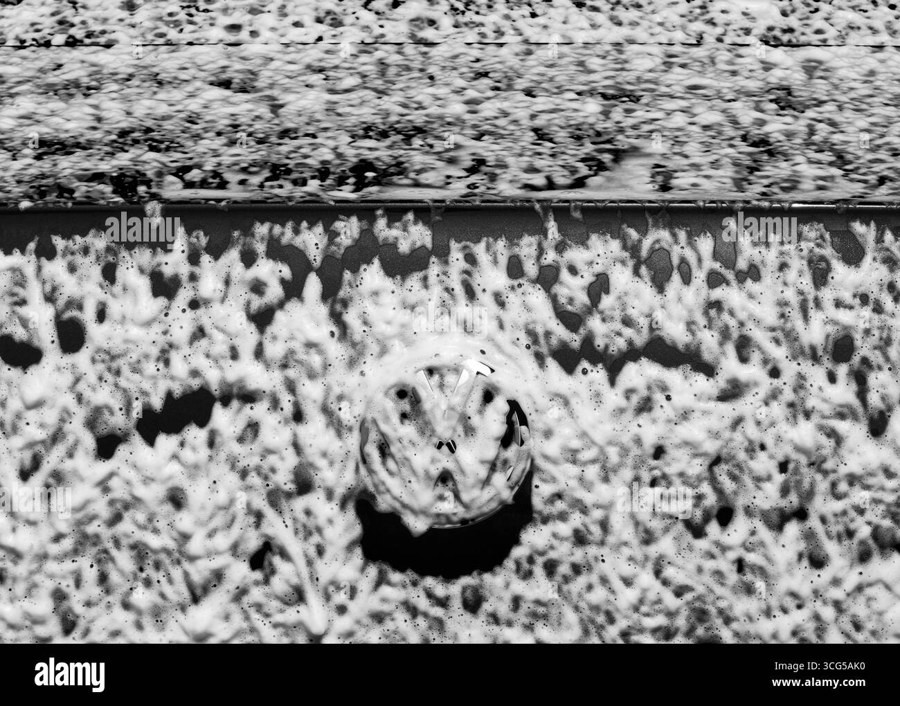 Indovina il logo dell'auto - Volkswagen Passat Foto Stock