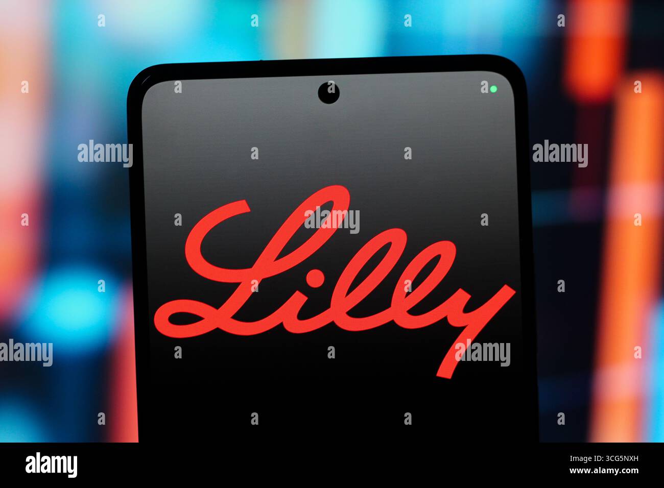 26 agosto 2025: In questa illustrazione fotografica, il logo Eli Lilly viene visualizzato sullo schermo di uno smartphone (Credit Image: © SOPA Images via ZUMA Press Wire) SOLO PER USO EDITORIALE! Non per USO commerciale! Foto Stock