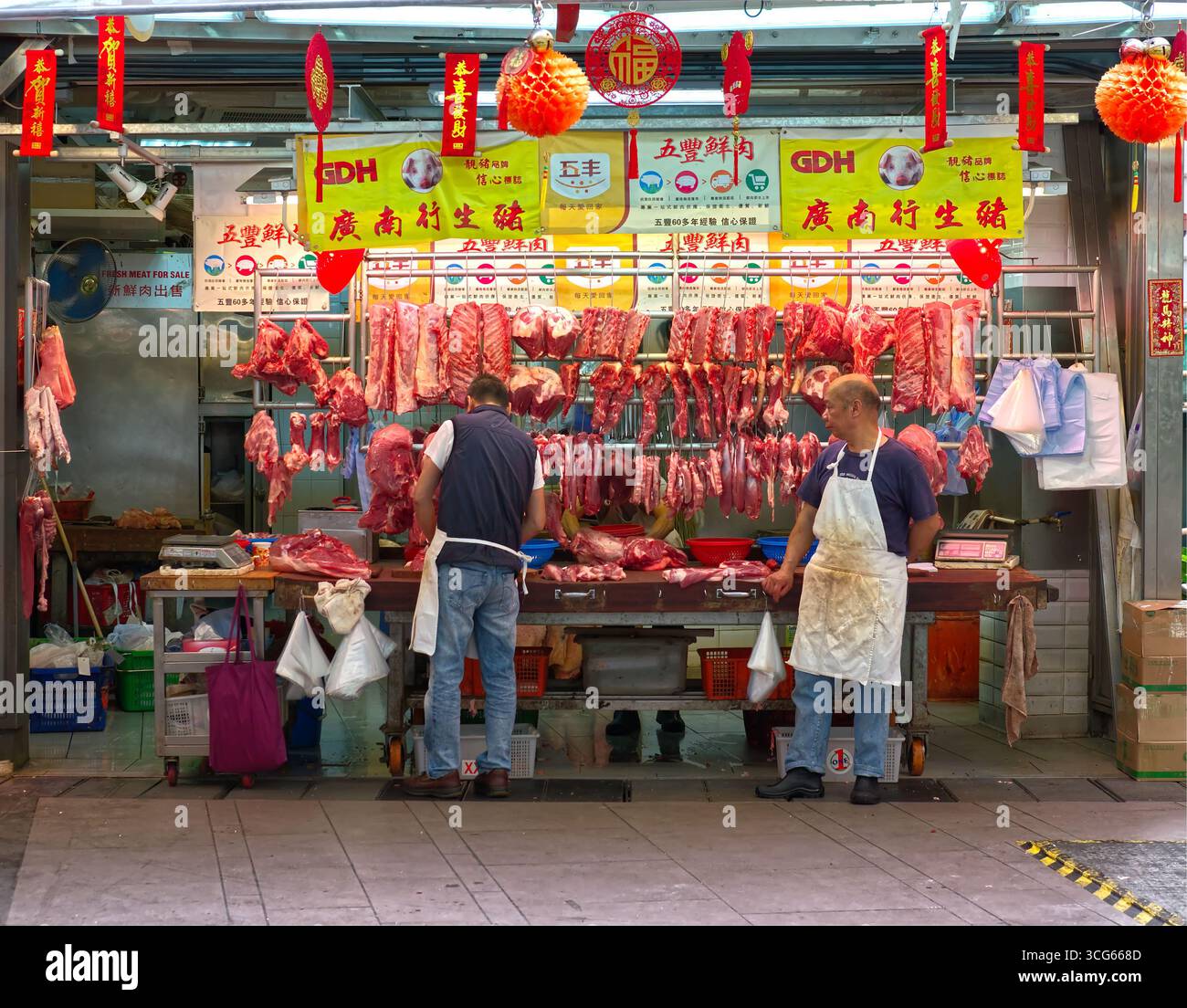 Negozio di carne di Central Street in stile tradizionale di Hong Kong Foto Stock