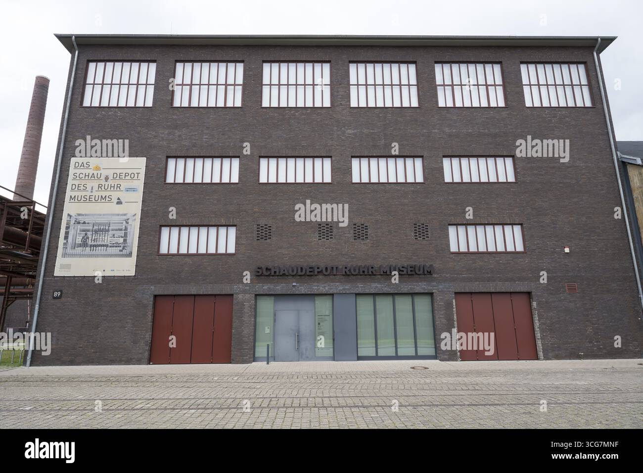 Schaudepot Ruhr Museum, cokeria, Zeche Zollverein, sito patrimonio dell'umanità dell'UNESCO, Route of Industrial Heritage, Essen, regione della Ruhr, Renania settentrionale-occidentale Foto Stock